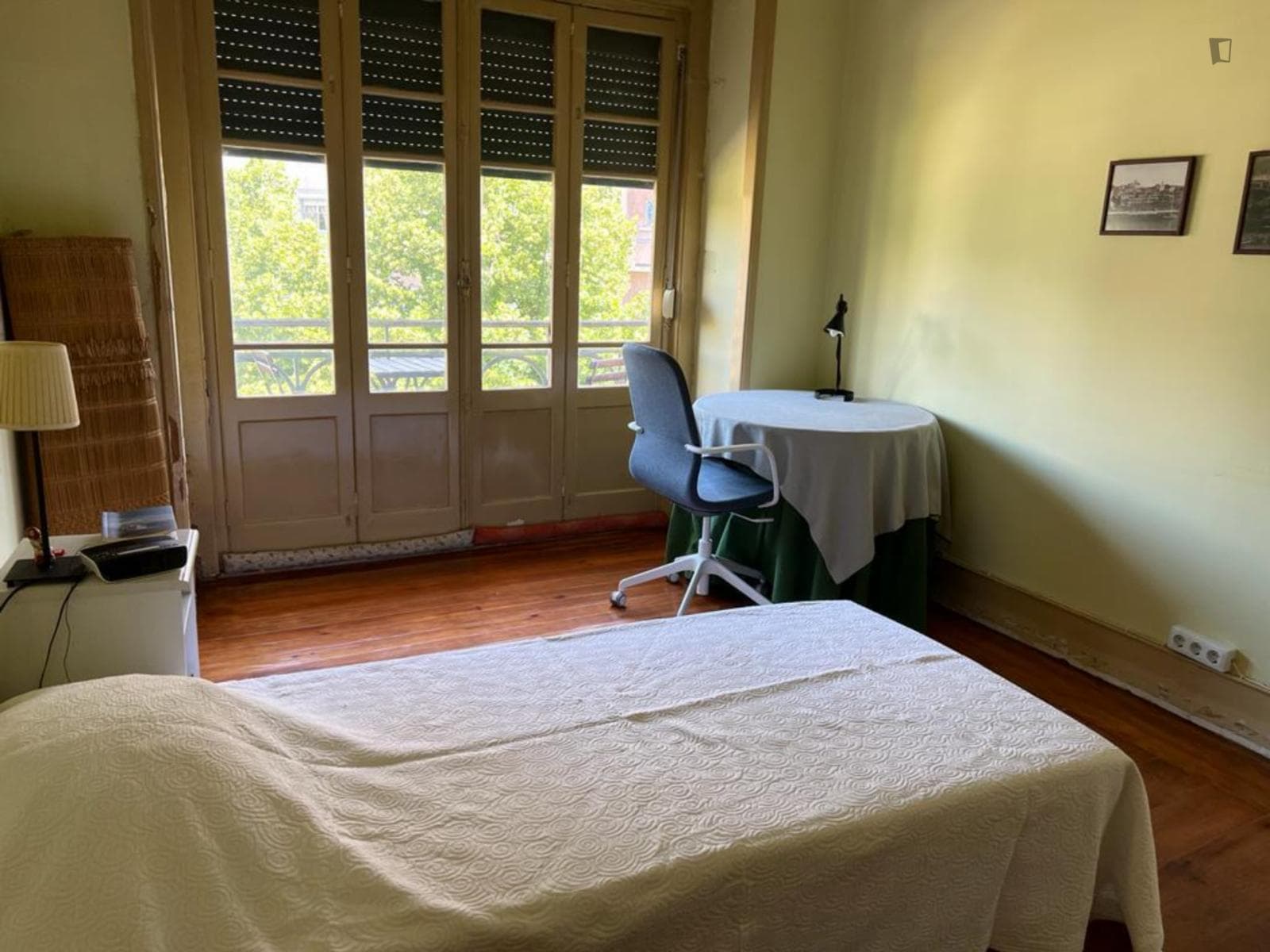 Lovely double bedroom close to Alameda metro station photo 1
