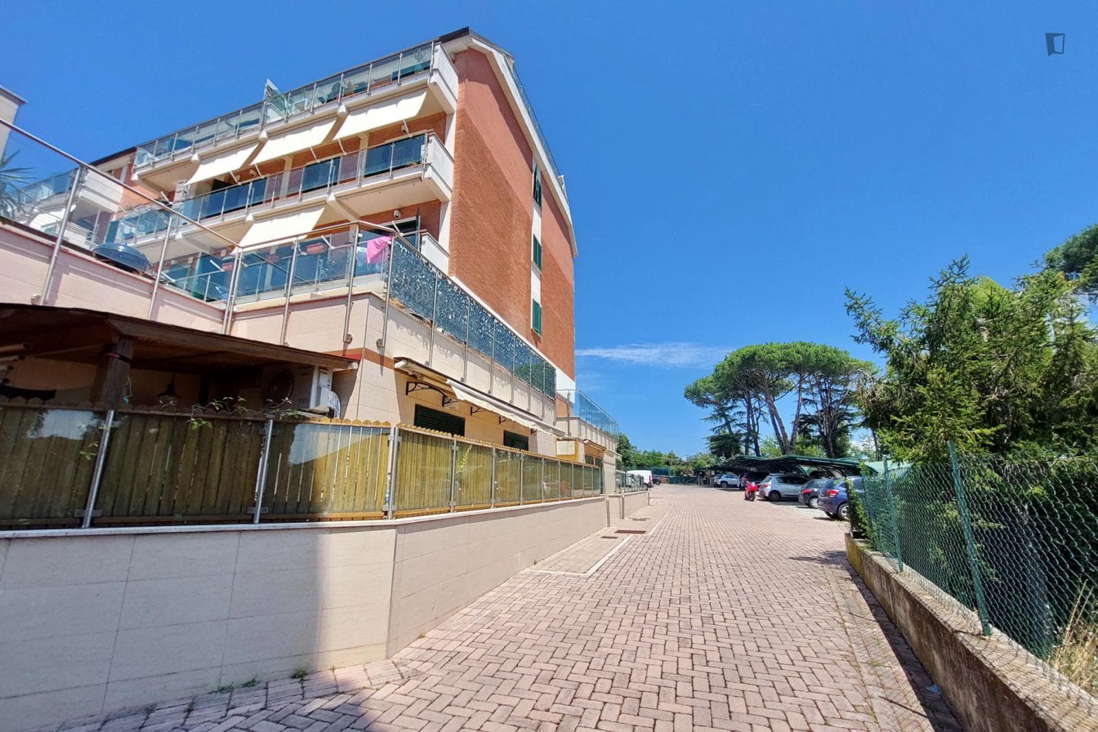 Property photo thumbnail