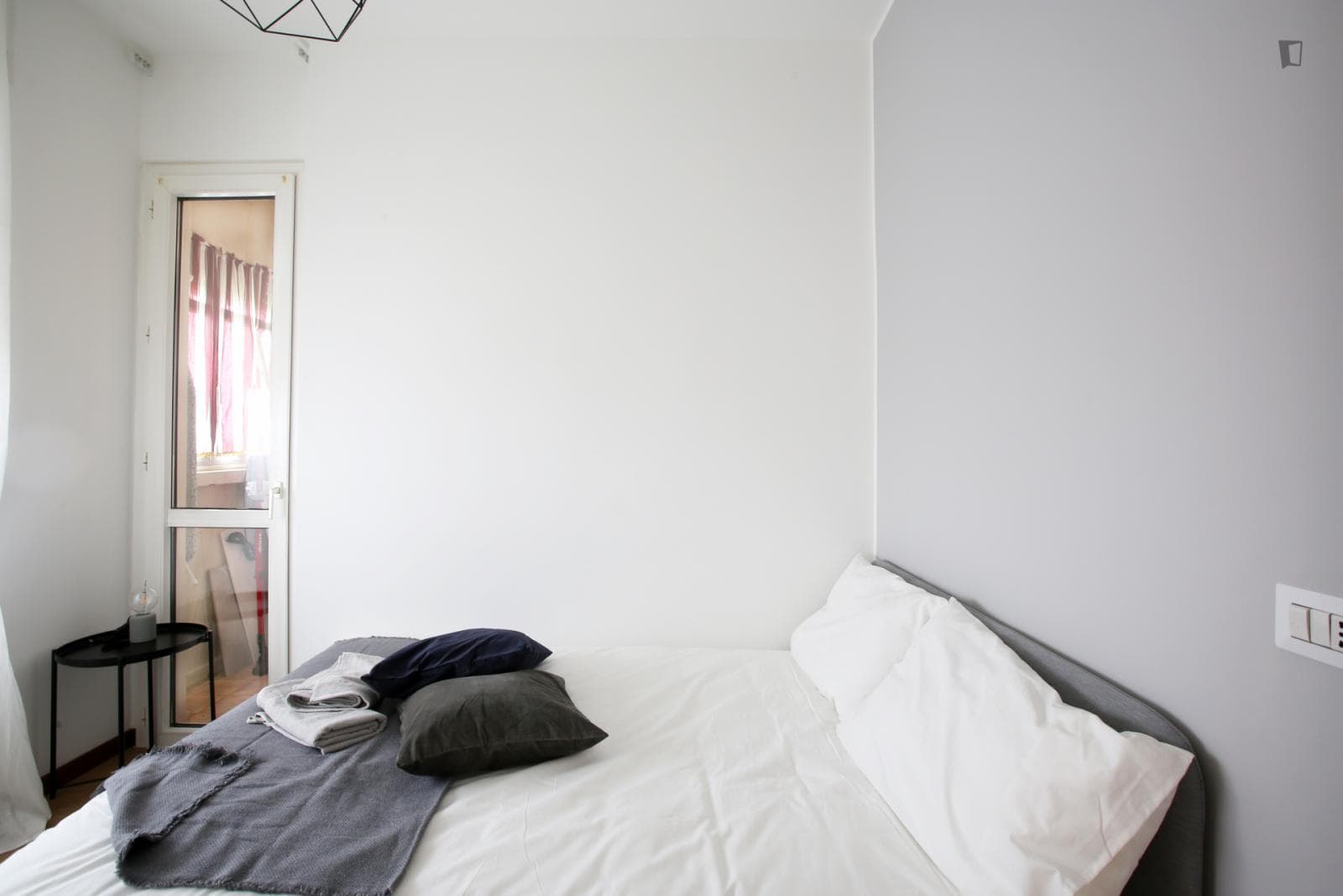 Homey double bedroom near Parco delle Cave photo 1