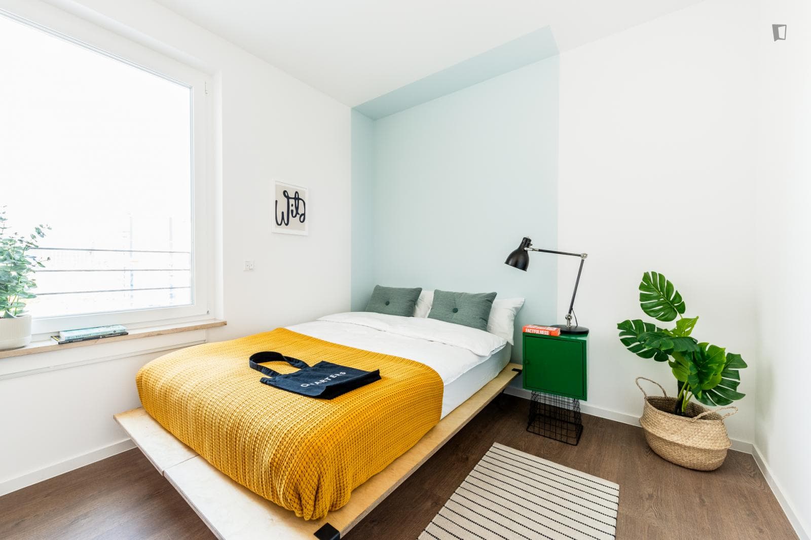 Alluring double bedroom in Mitte photo 1