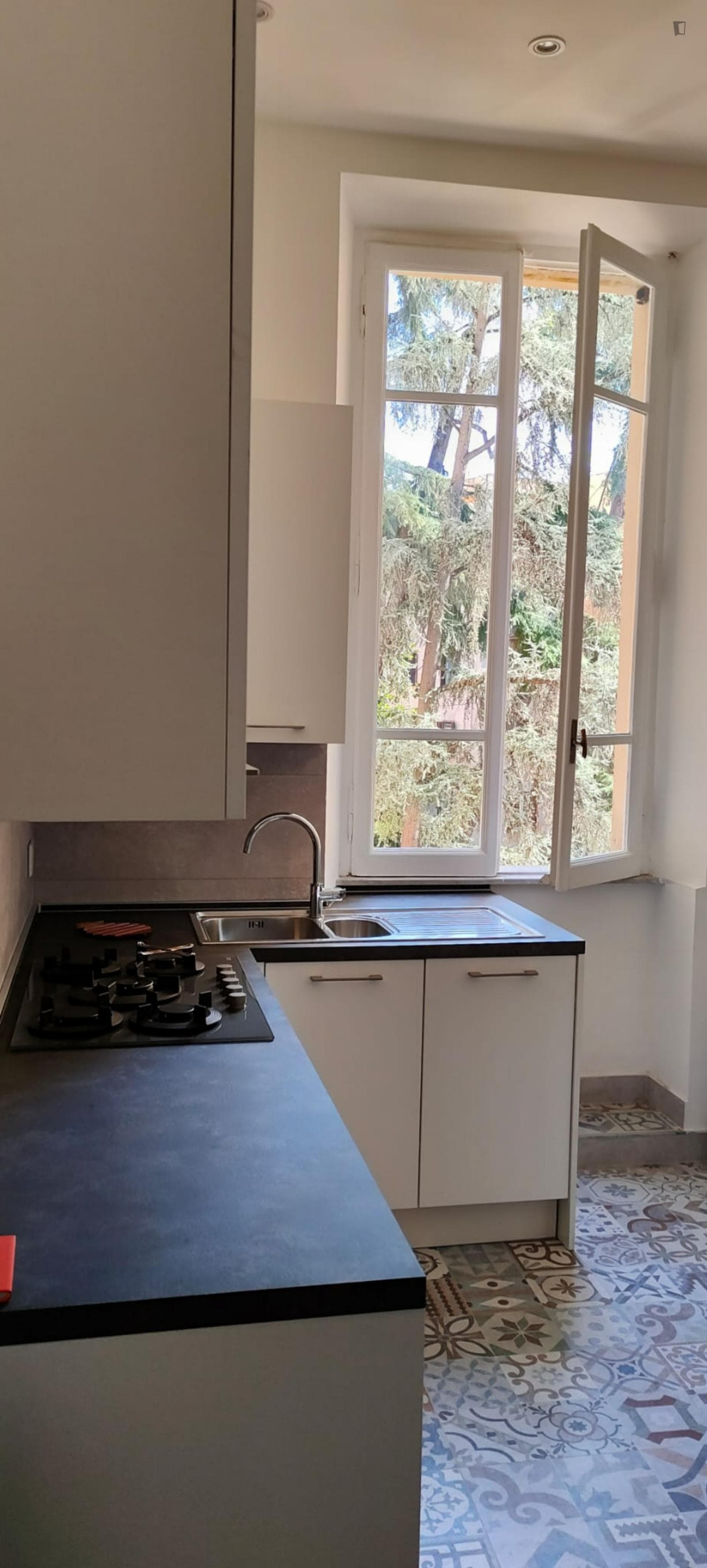 Cozy Double Bedroom close to Lepanto Metro station photo 1