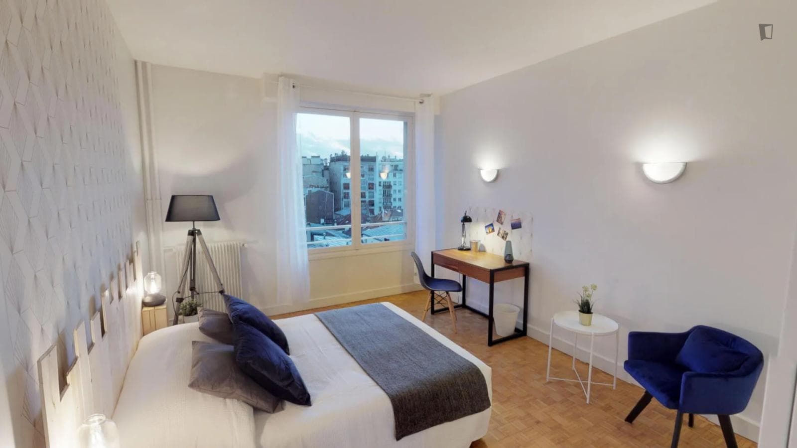 Very nice double bedroom near the Parc Sainte-Périne metro photo 1