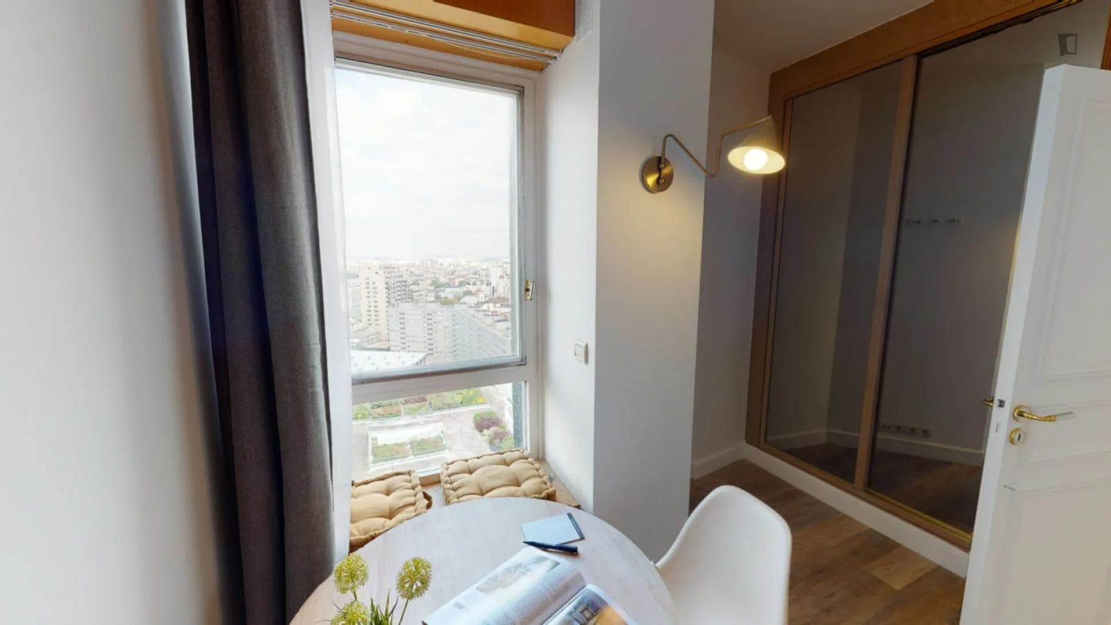 Property photo thumbnail