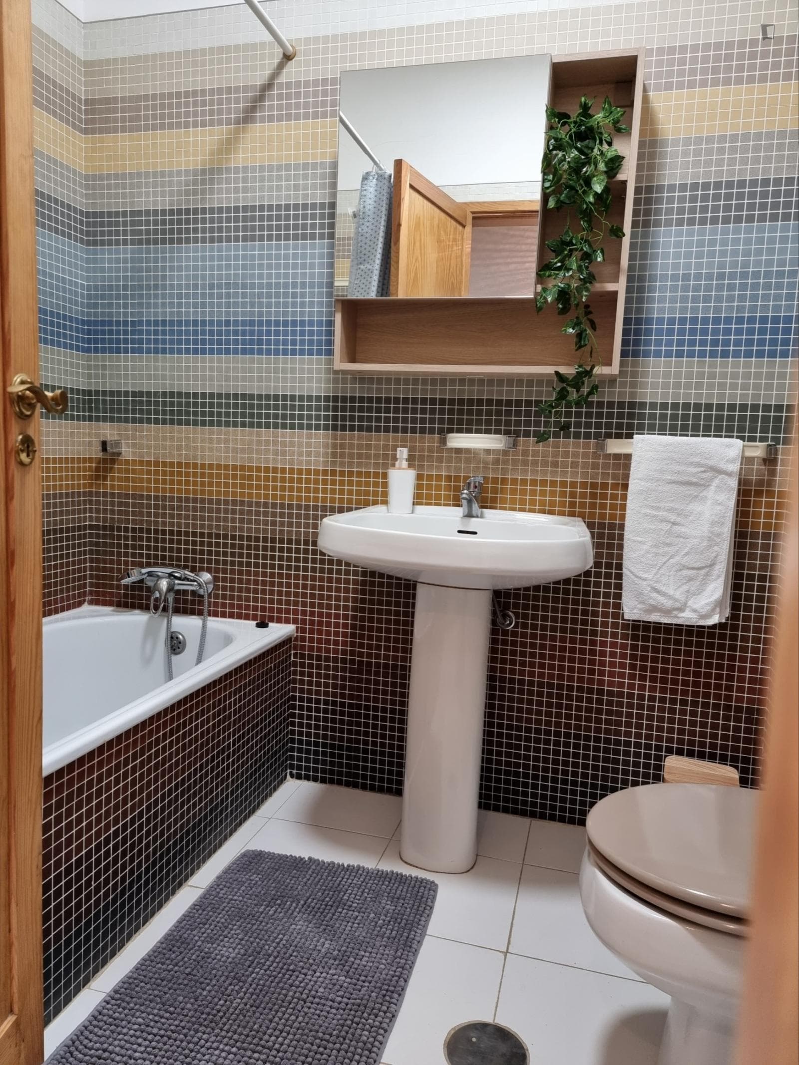 2-bedroom apartment, with outdoor area photo 1