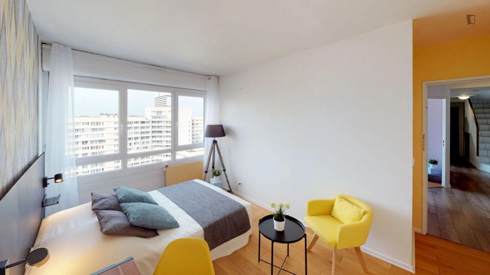 Property photo thumbnail