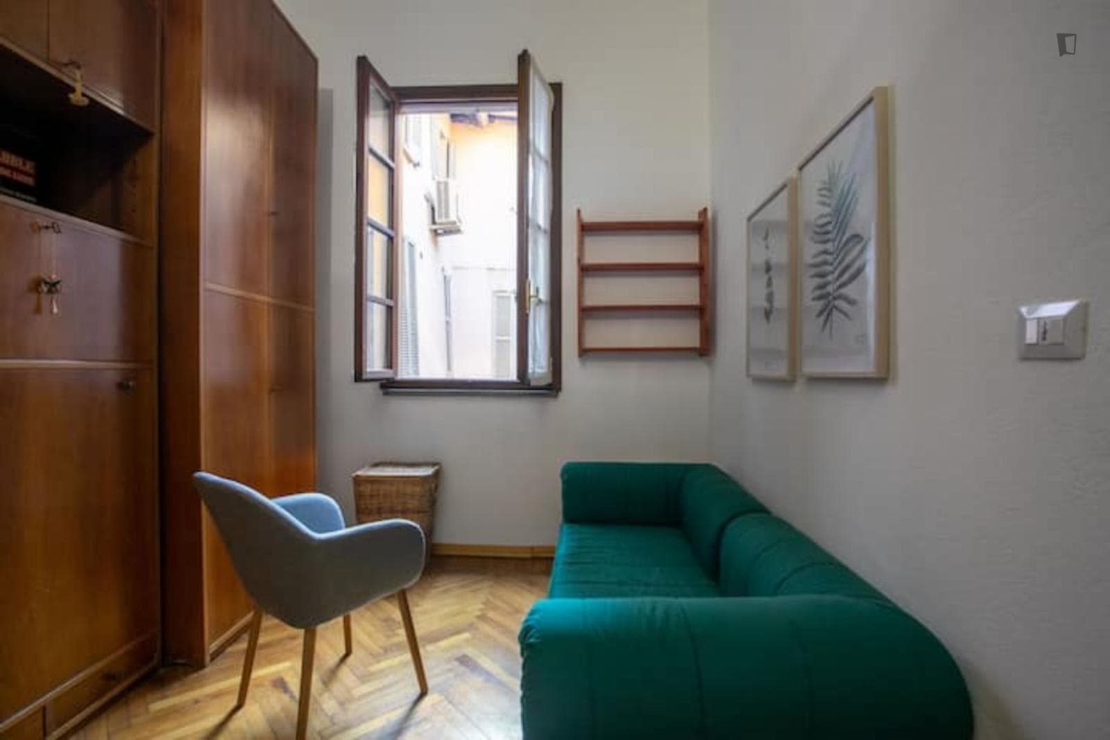 Property photo thumbnail