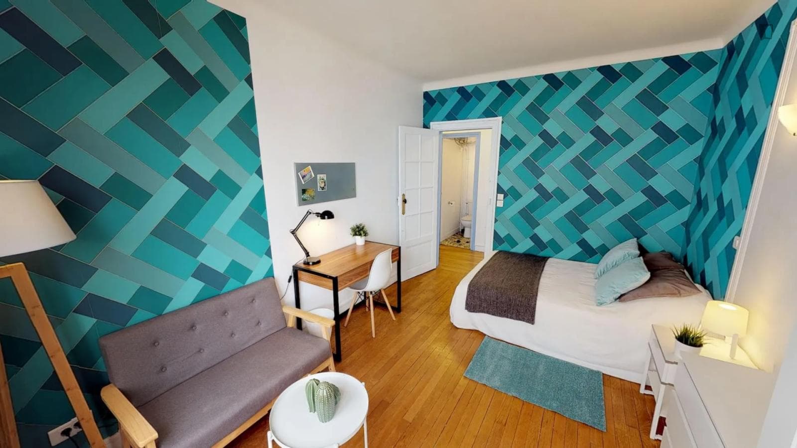 Stunning double bedroom in Courbevoie photo 1