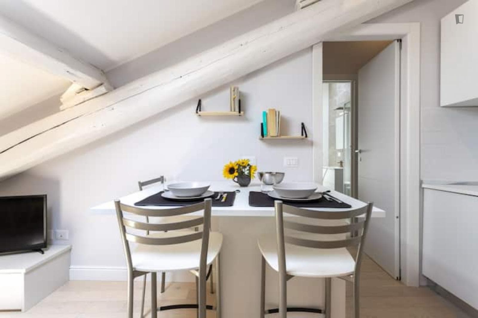 Sublime 1-bedroom flat in Tre Torri photo 1