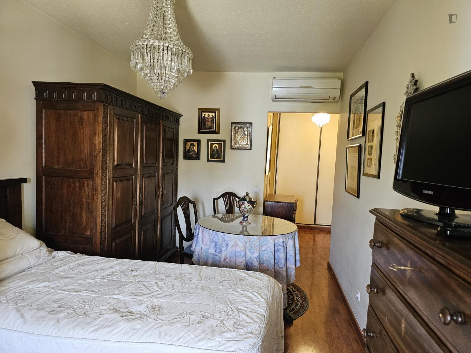 Property photo thumbnail
