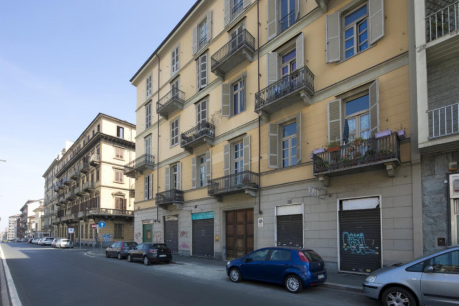 Property photo thumbnail