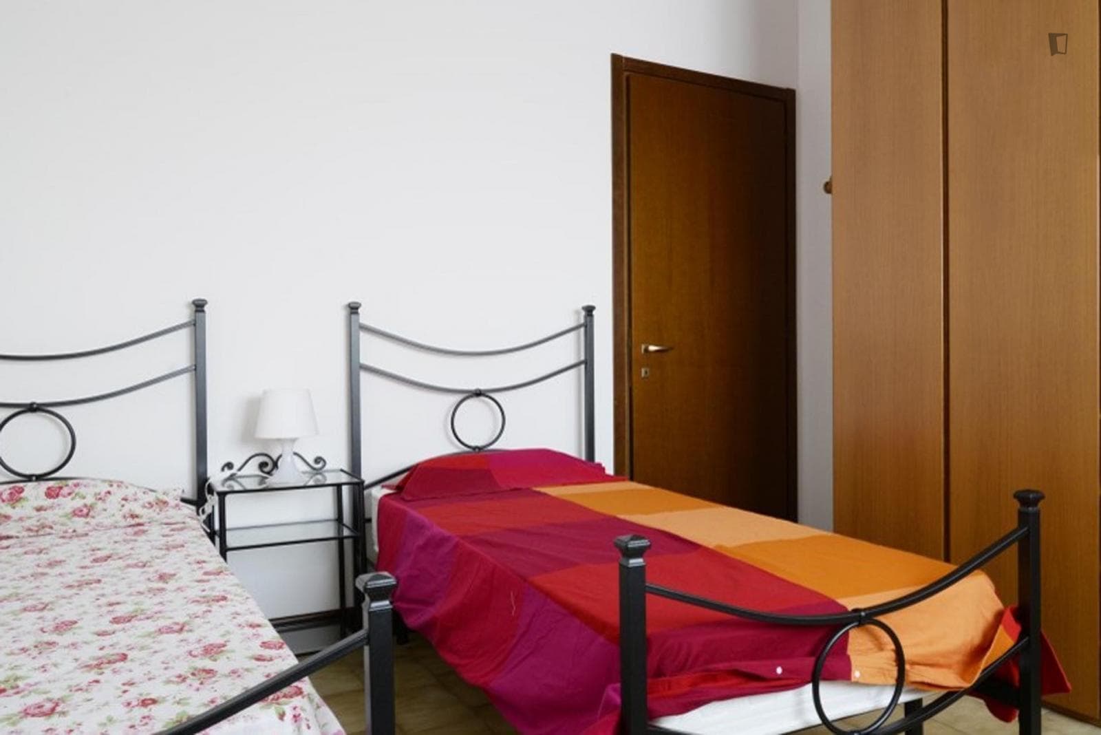 Bed in a homely twin bedroom, in Restocco Maroni photo 1