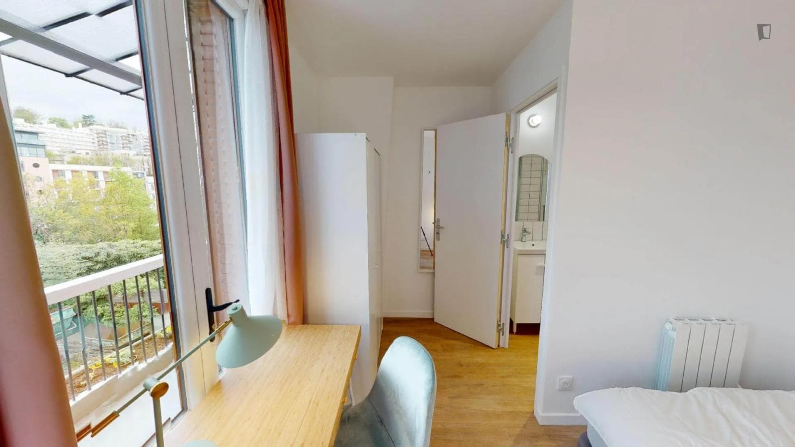 Property photo thumbnail
