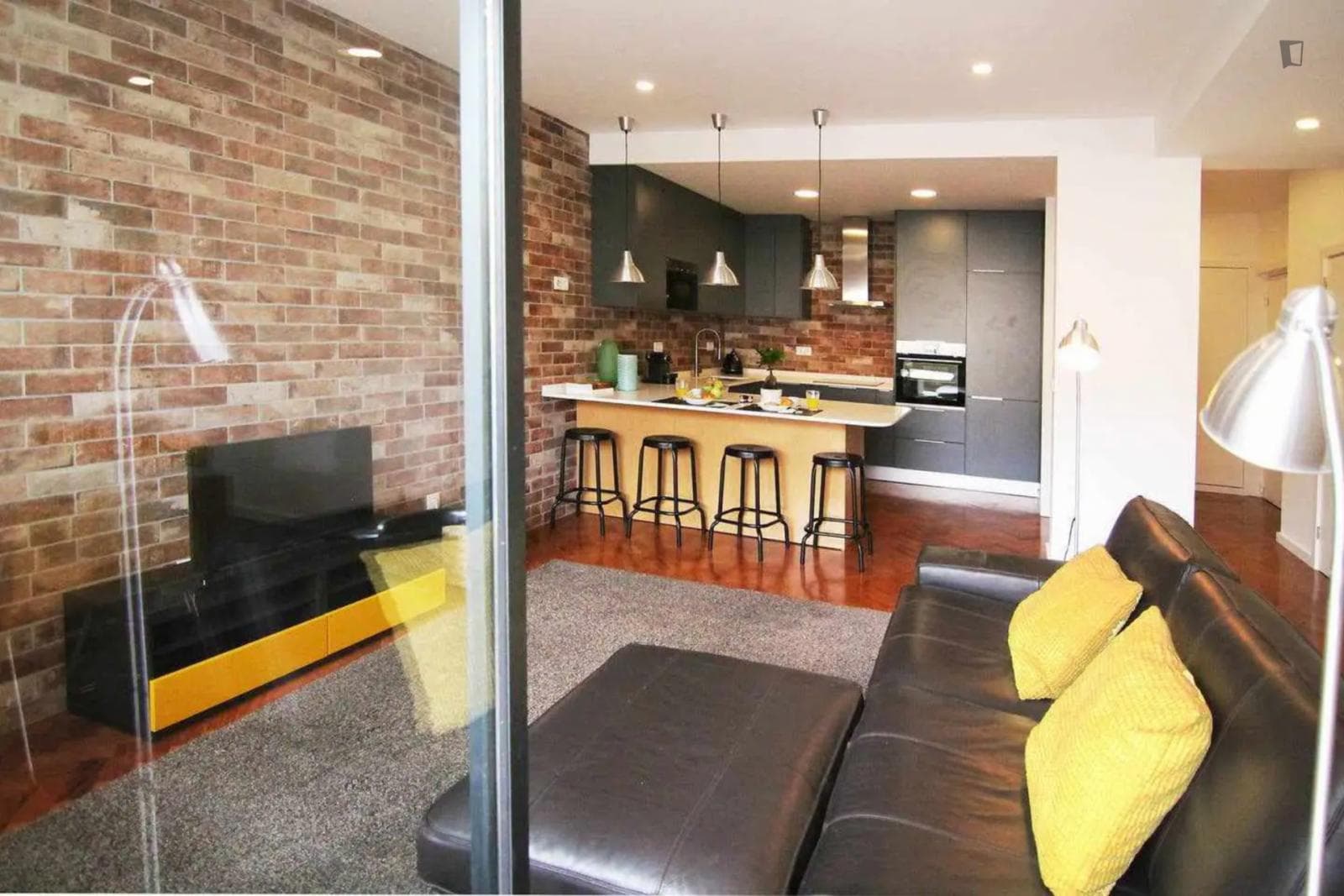 Property photo thumbnail