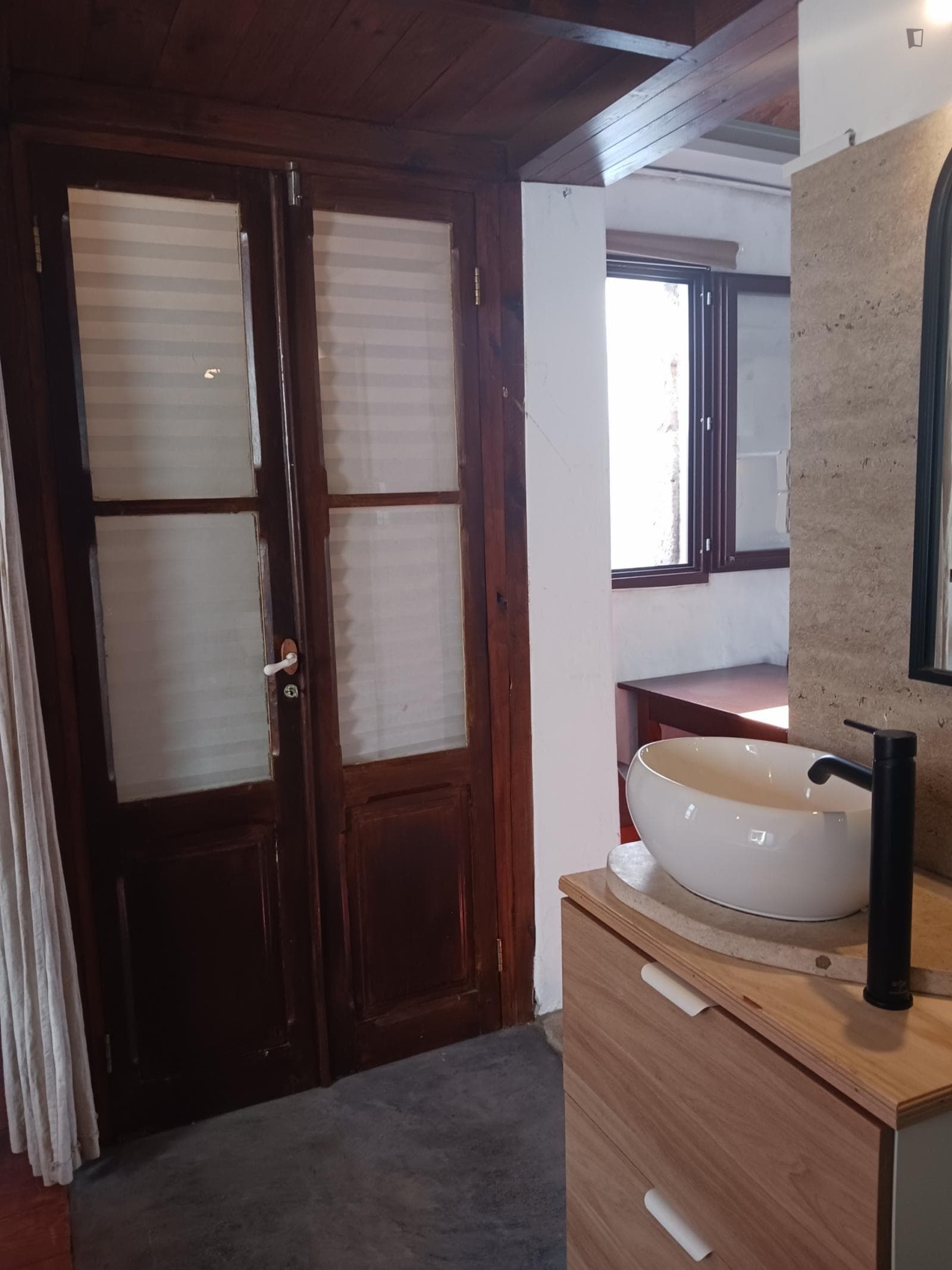 Welcoming 1-bedroom house, near Faculdade de Belas Artes photo 1