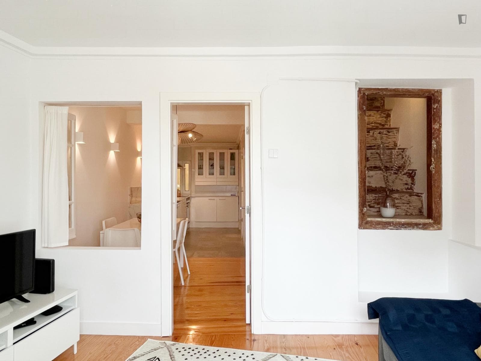 Welcoming 1-bedroom flat in classic Alfama photo 1