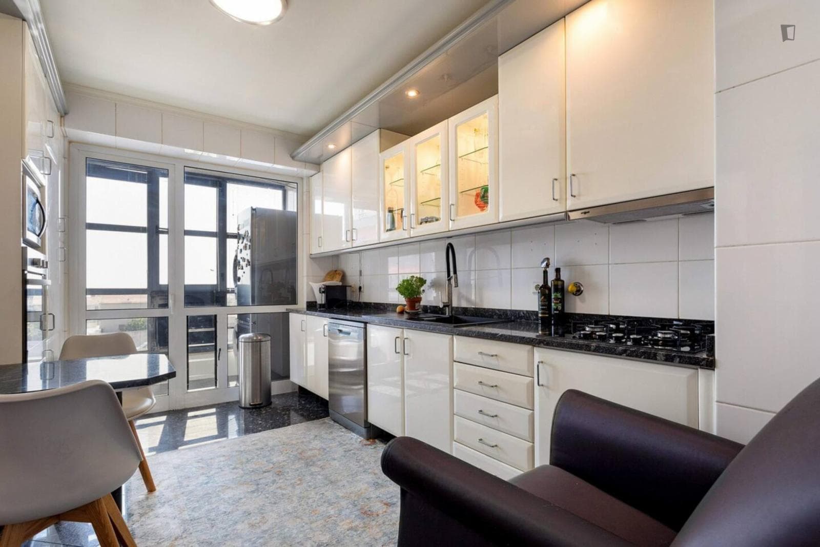 Lovely 3-bedroom flat in Canidelo photo 1