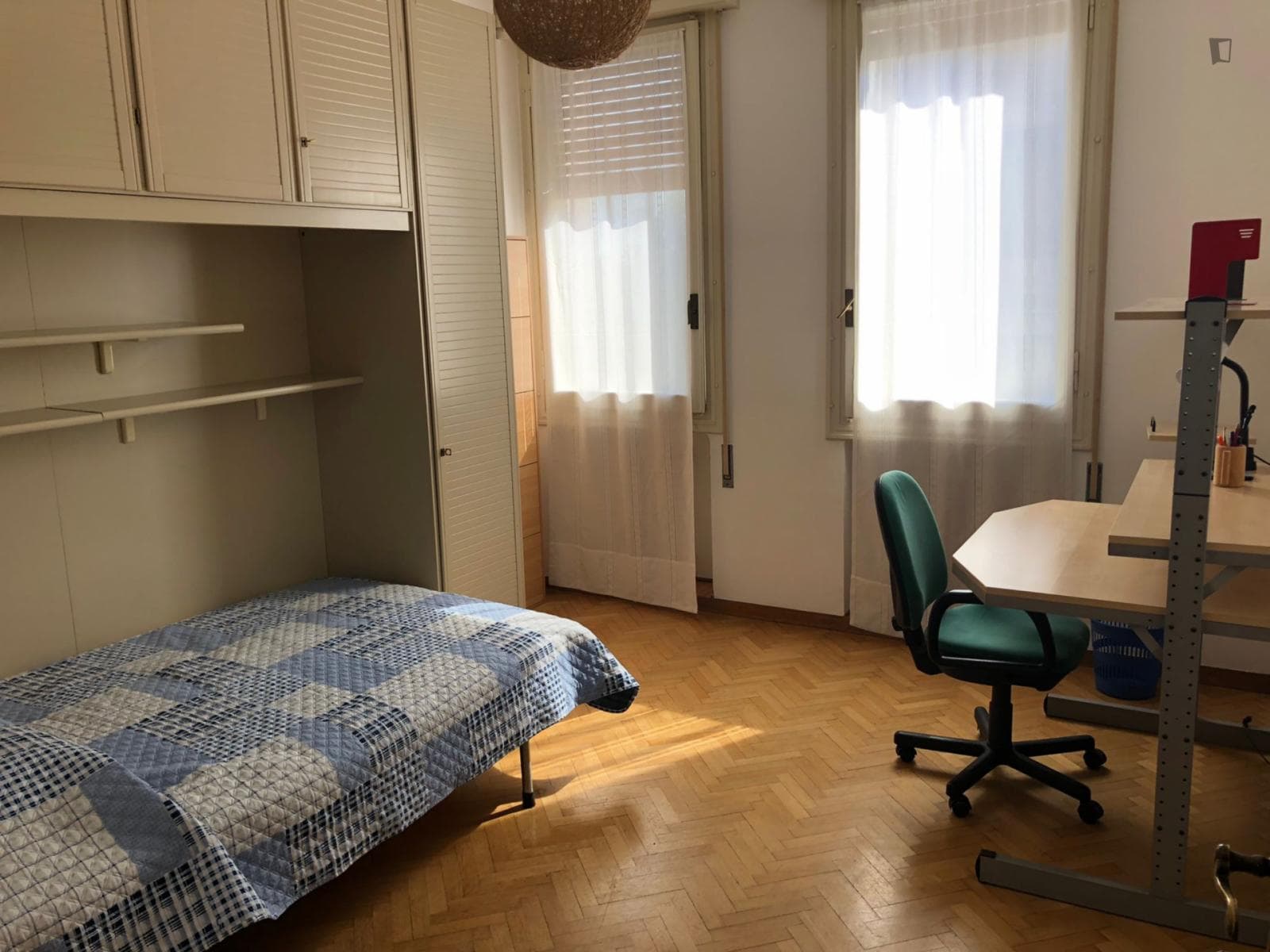 Homely single bedroom close to Polo Chimico Biomedico photo 1