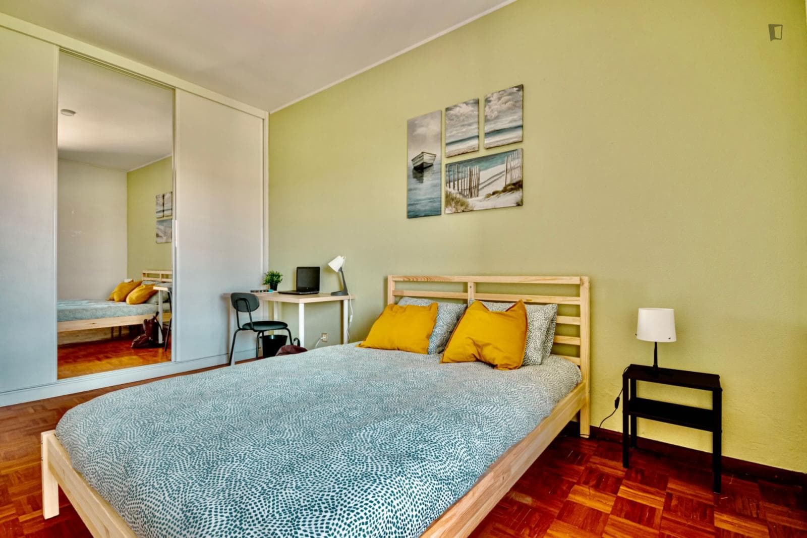 Property photo thumbnail