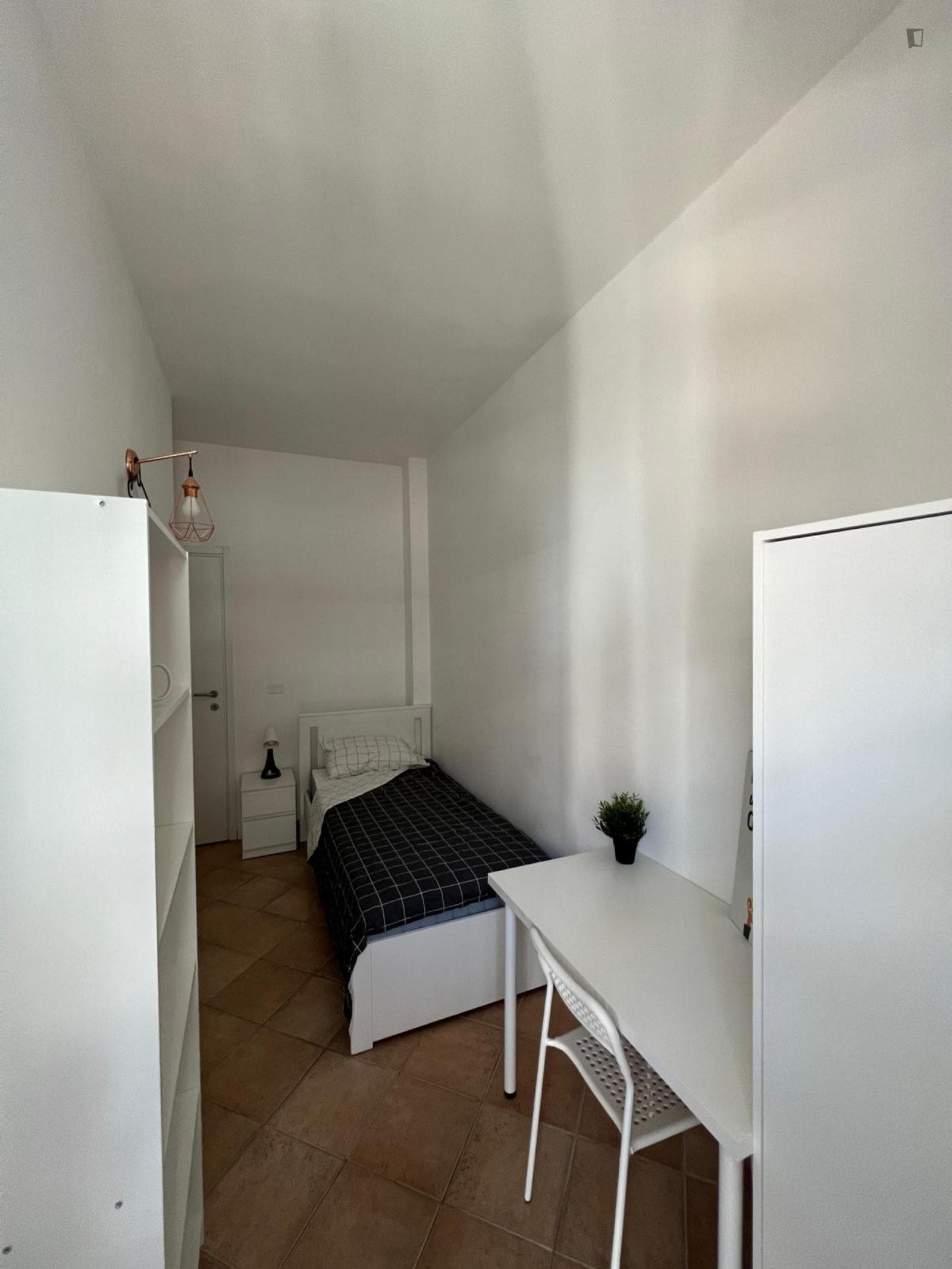 Comfy single bedroom close to Università di Bari photo 1