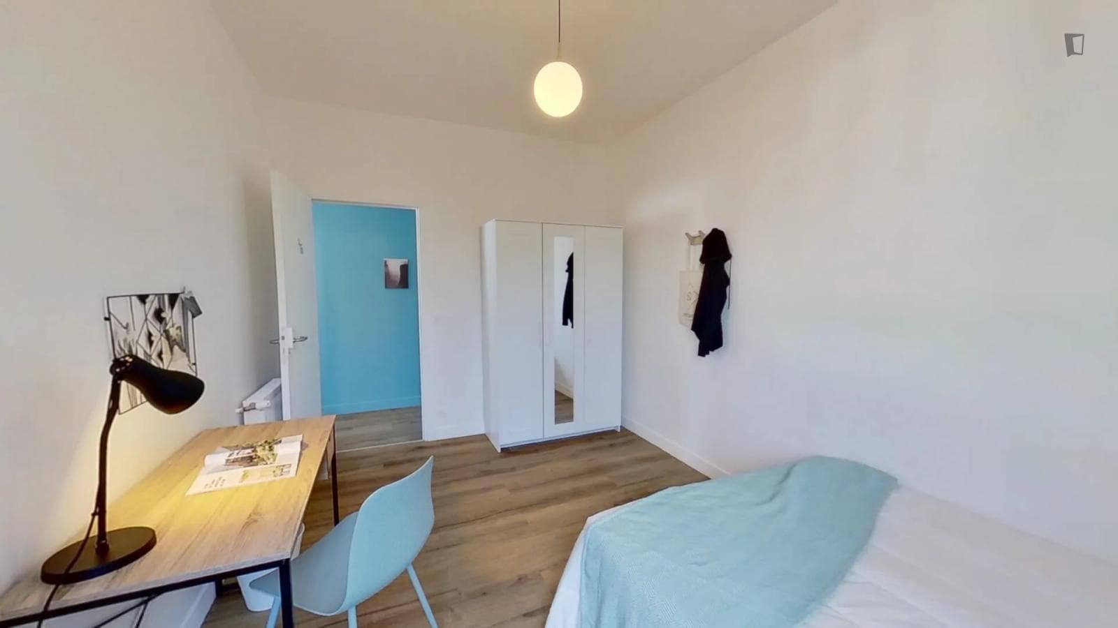 Property photo thumbnail
