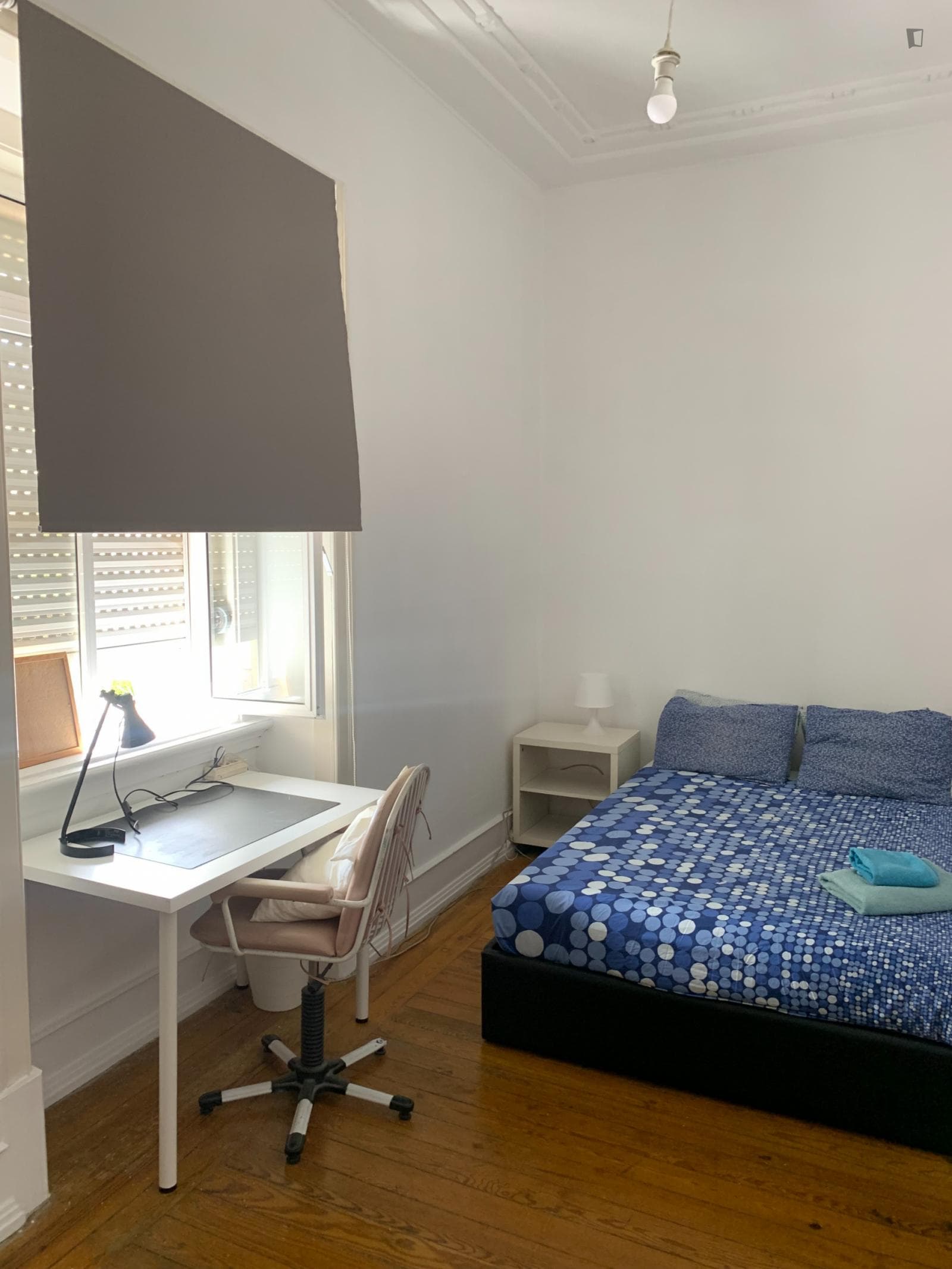 Double bedroom photo 1