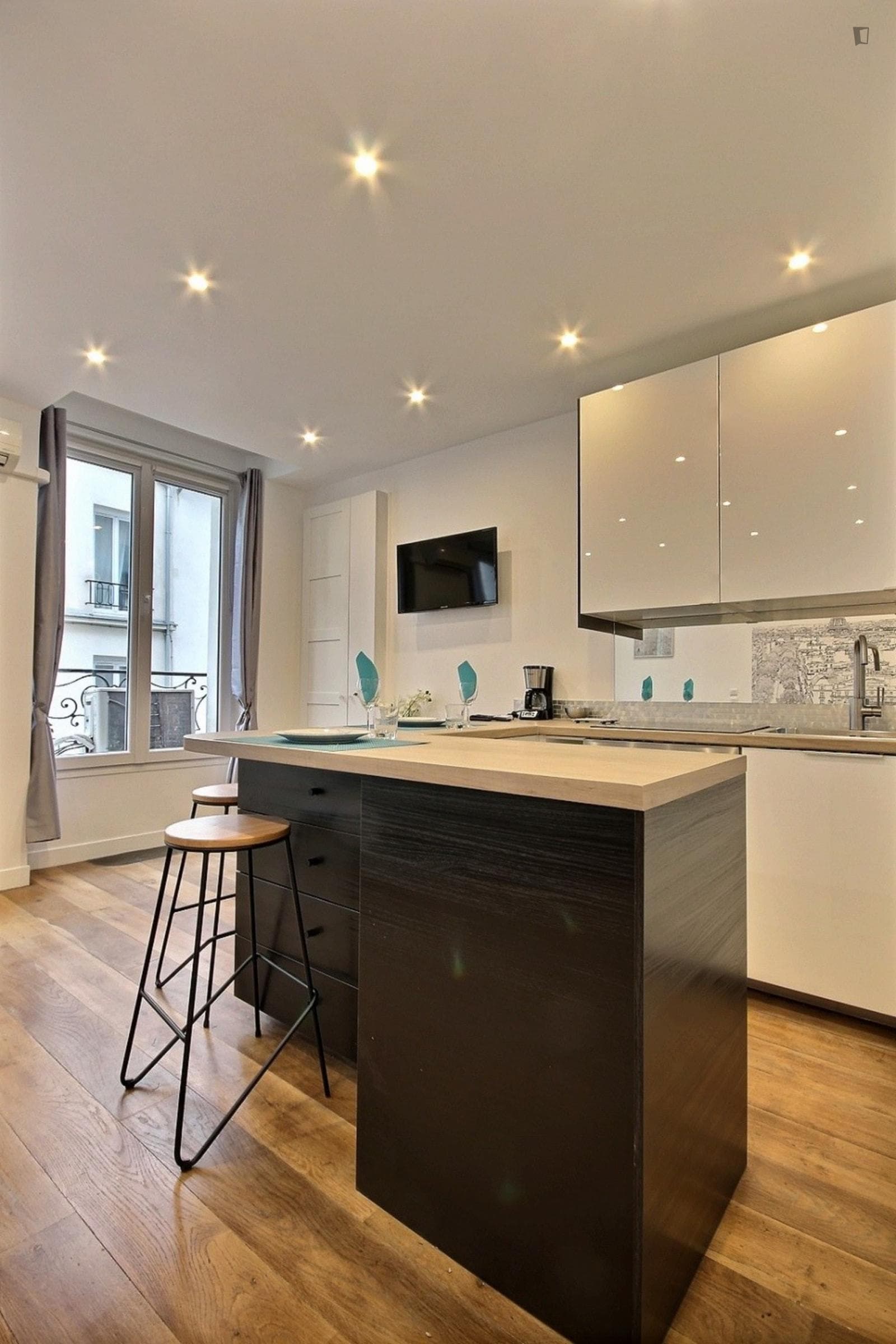 Property photo thumbnail