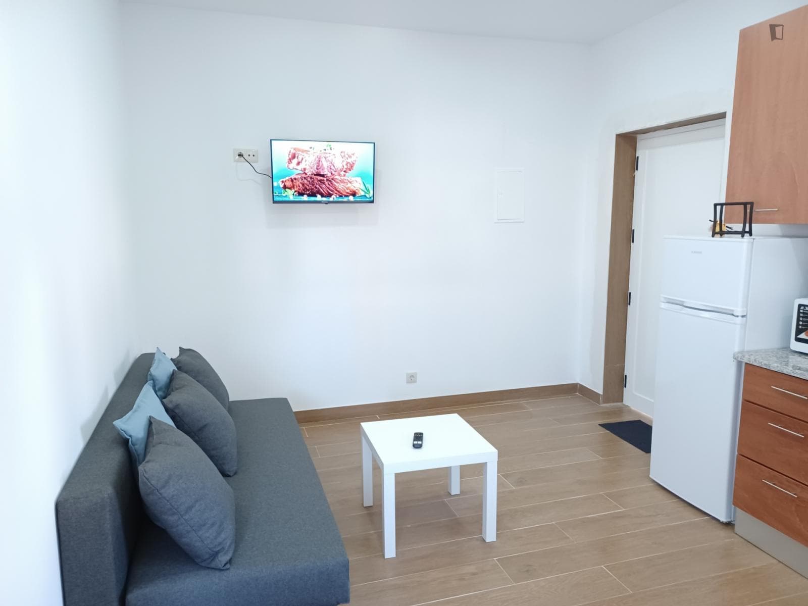 Property photo thumbnail