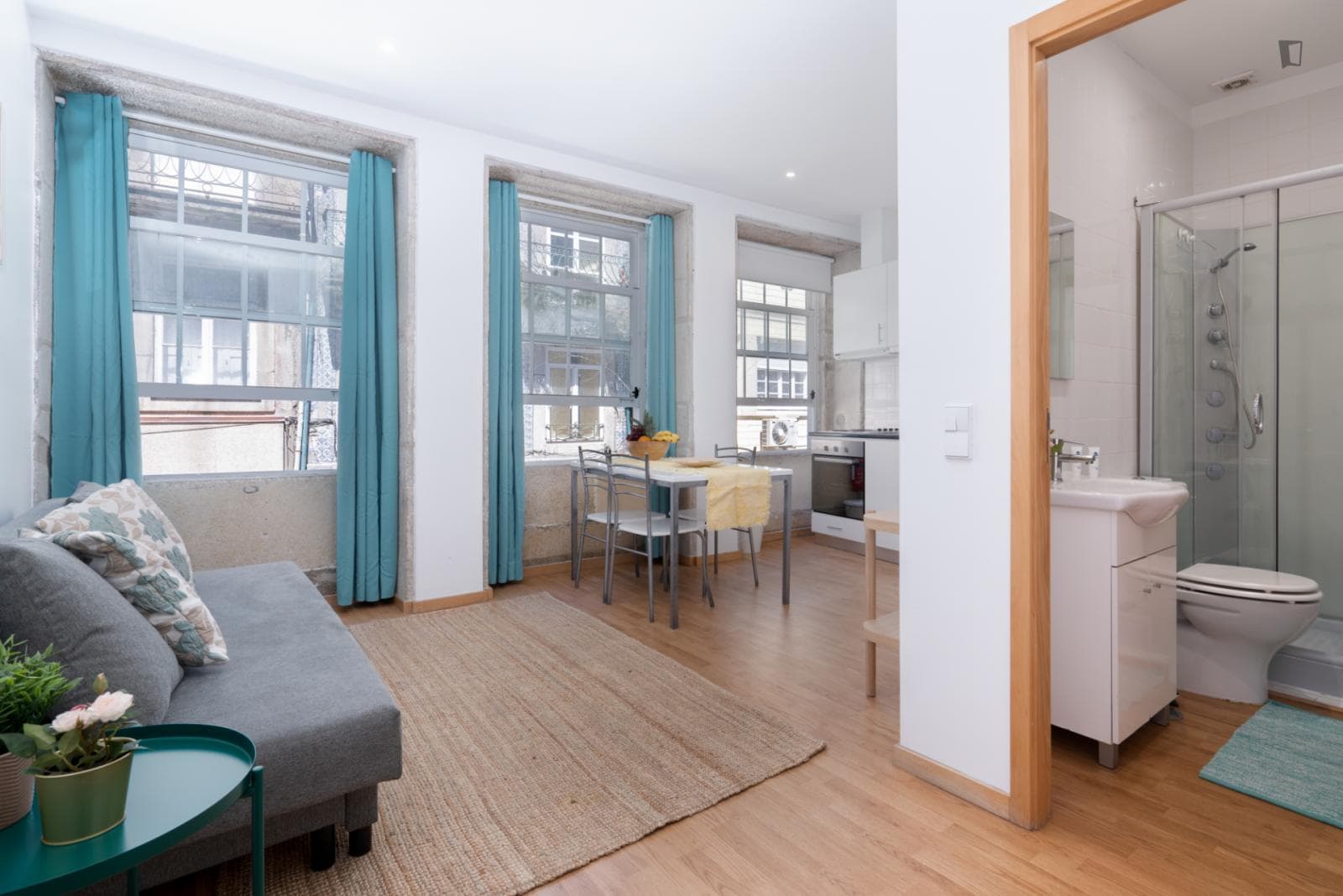 Property photo thumbnail