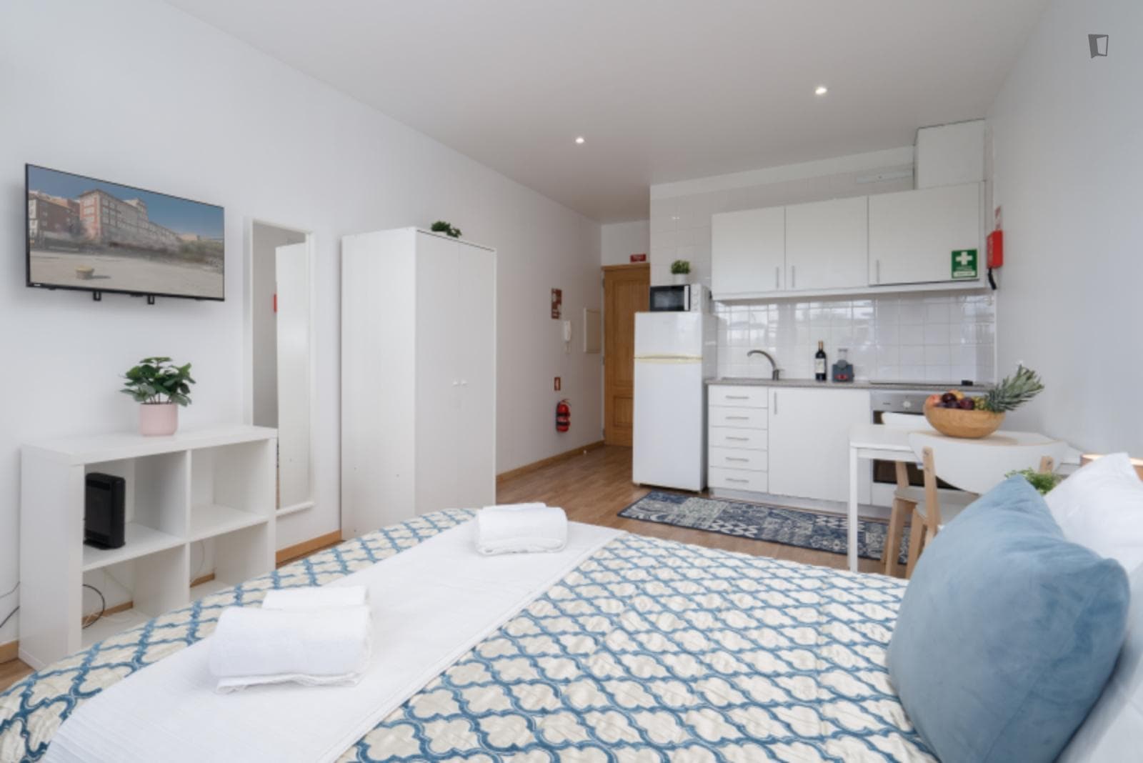 Property photo thumbnail