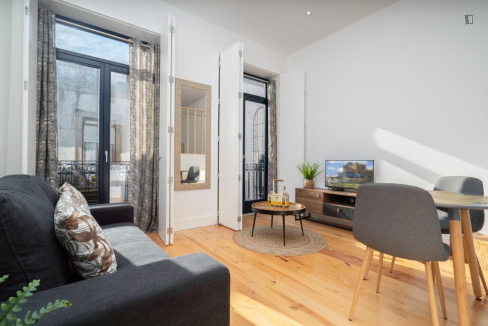 Property photo thumbnail
