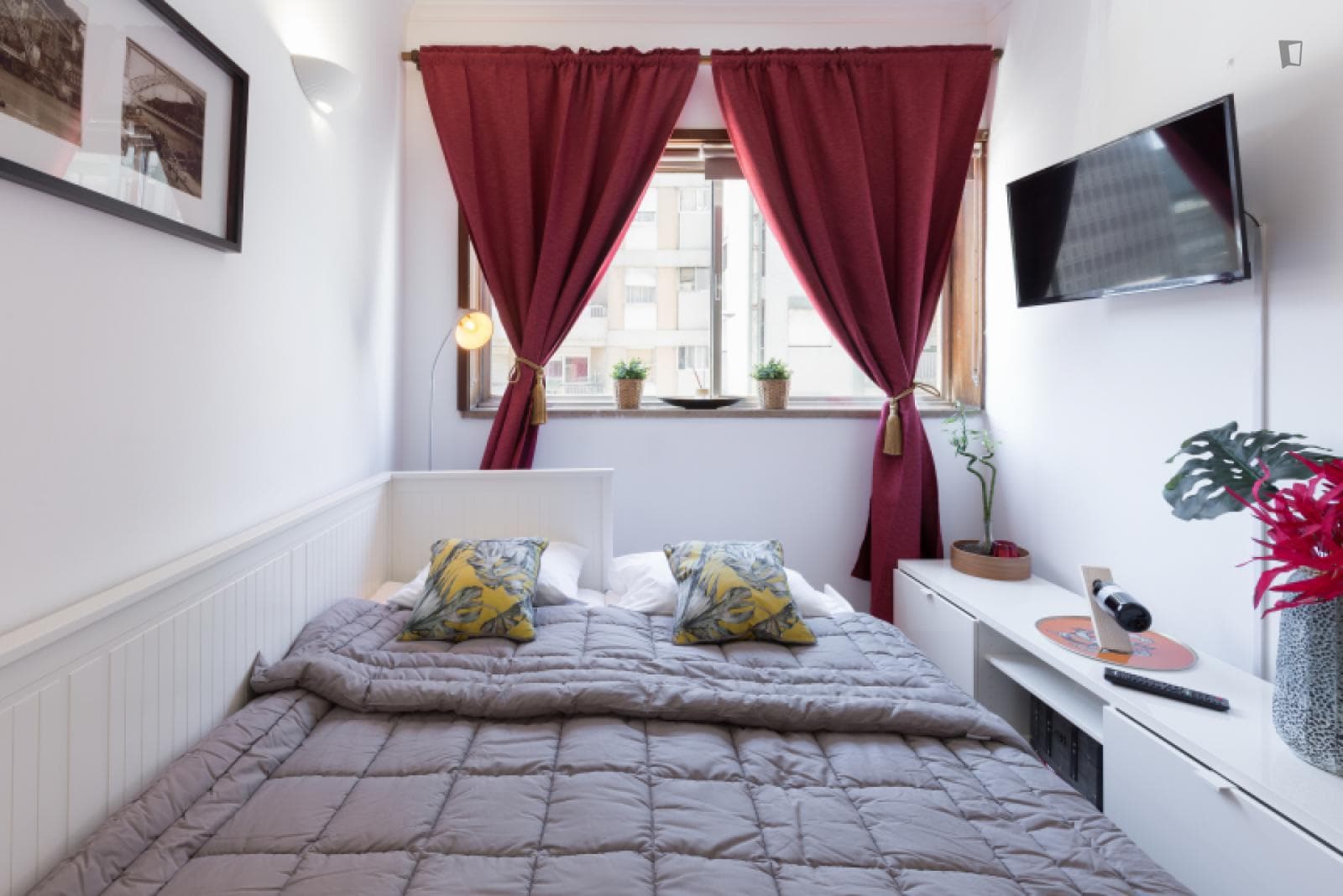 Property photo thumbnail