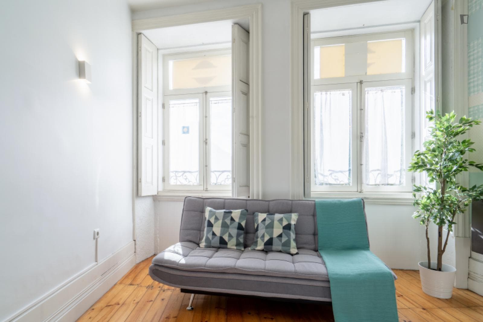 Property photo thumbnail
