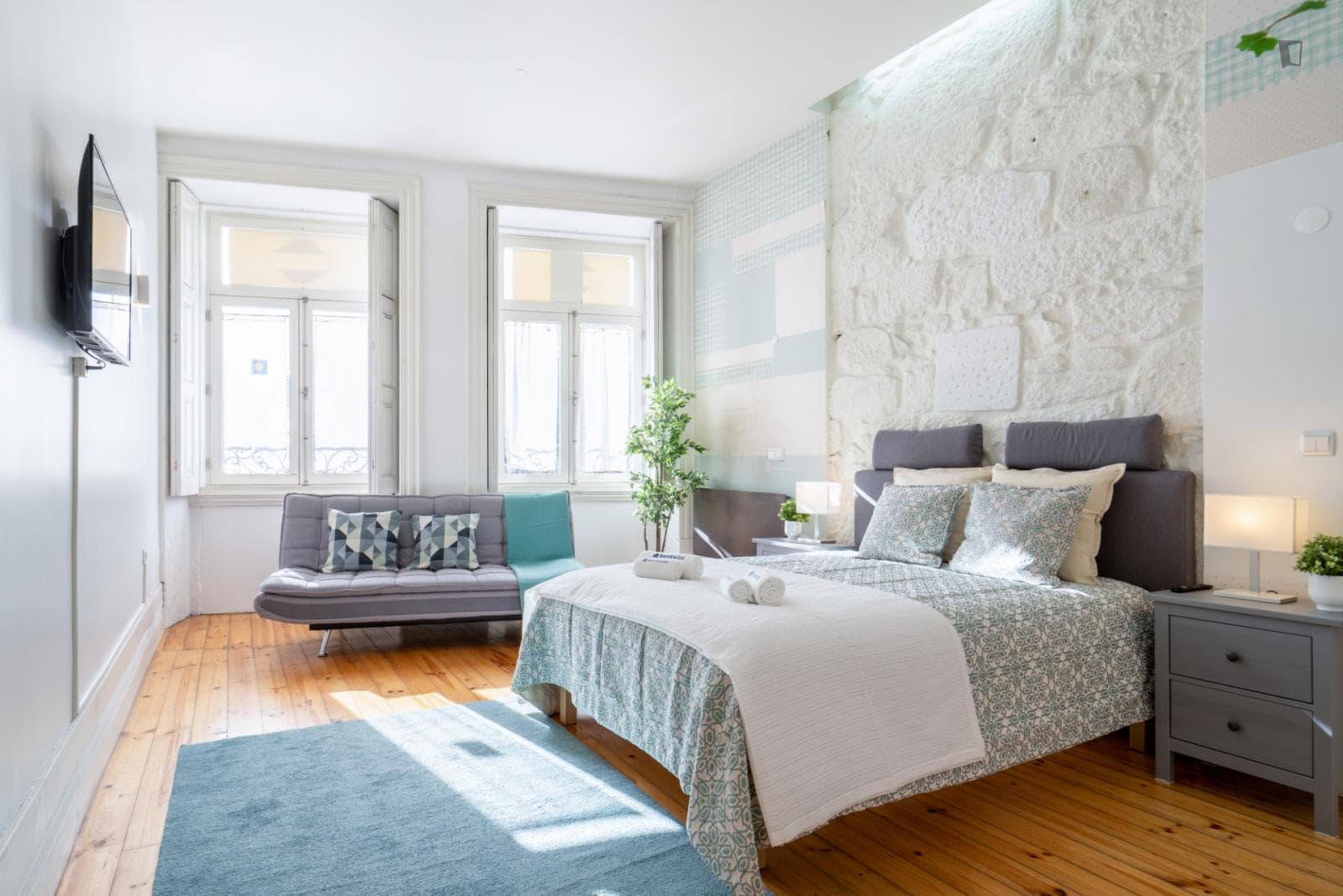 Property photo thumbnail