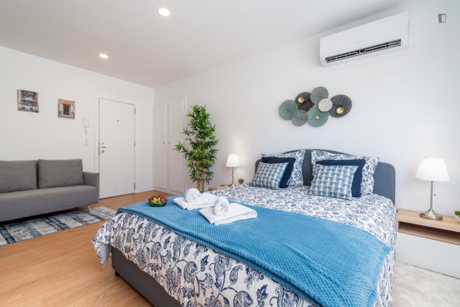 Property photo thumbnail