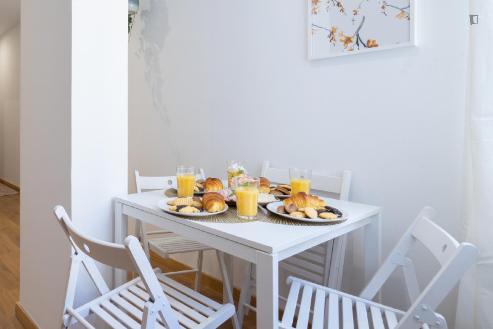 Charming 2-bedroom apartment next to Jardim Marques de Oliveira photo 1