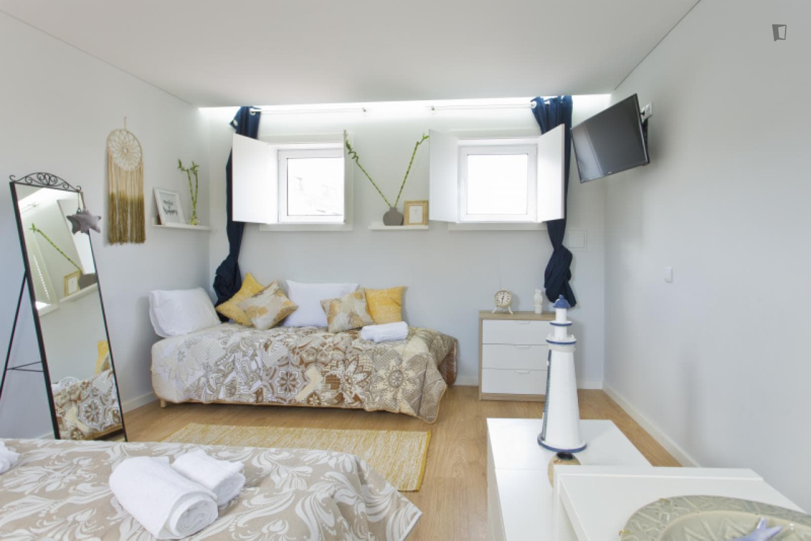Property photo thumbnail