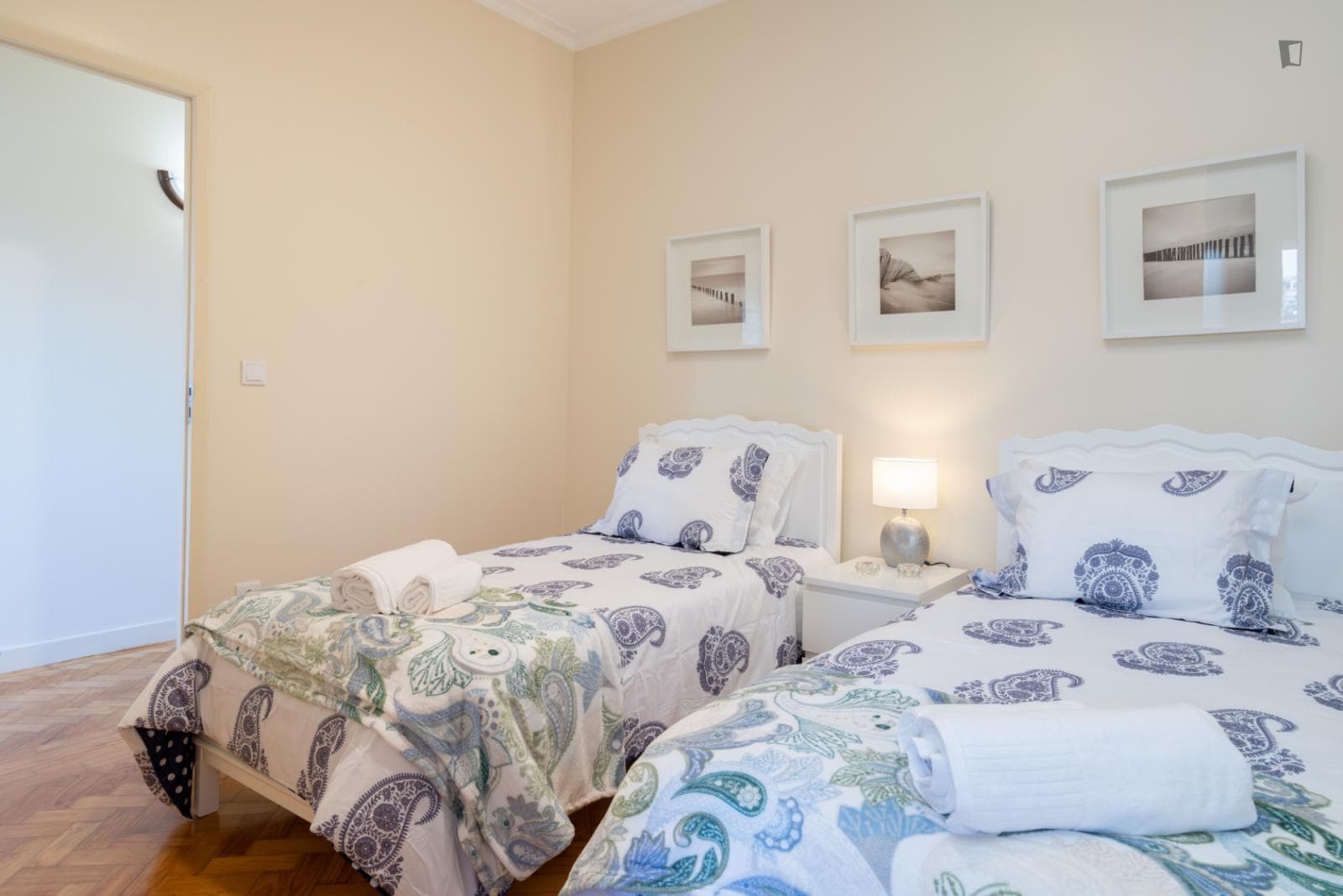 Lovely 3-bedroom apartment with nice view near General Torres metro station photo 1