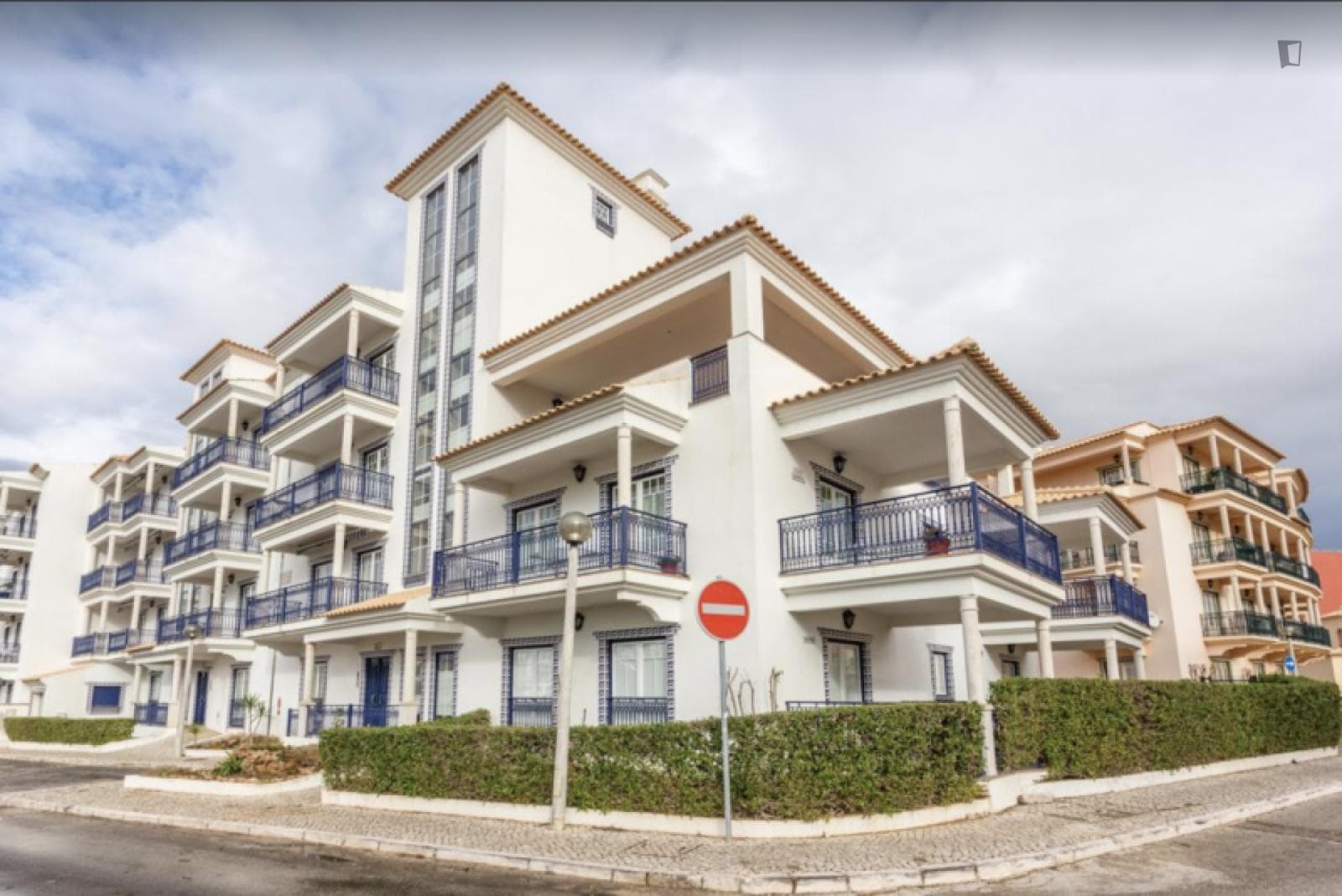 Property photo thumbnail