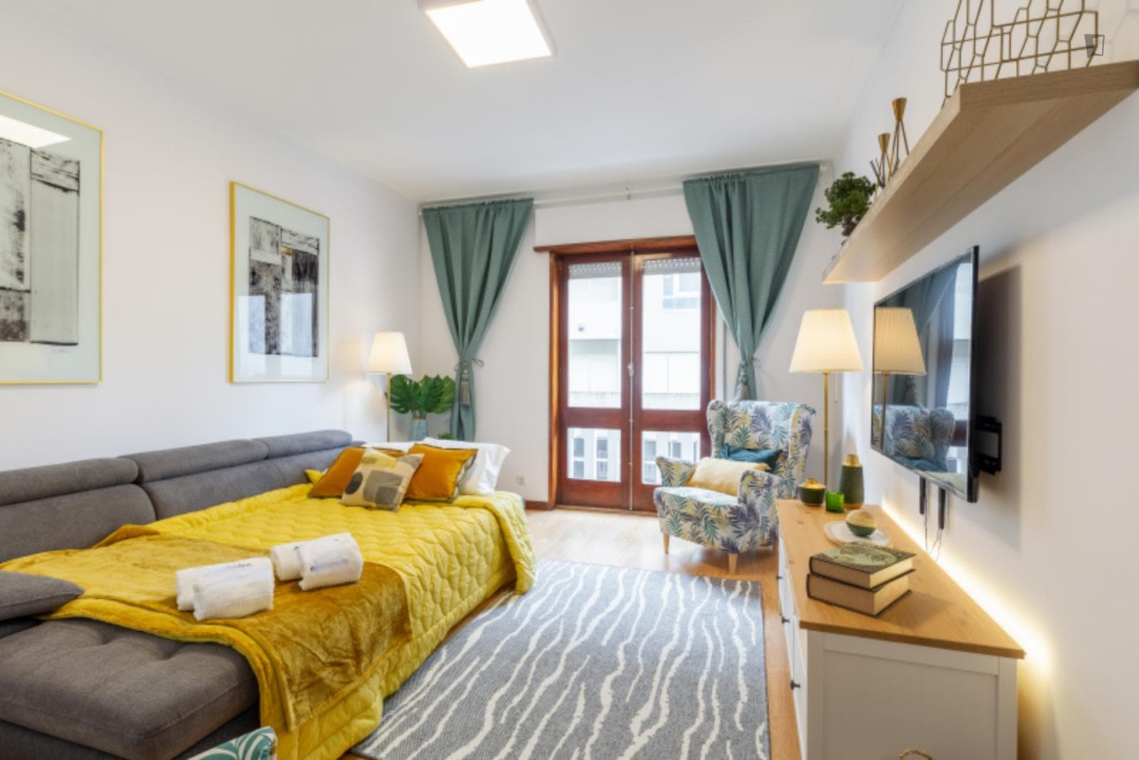 Property photo thumbnail