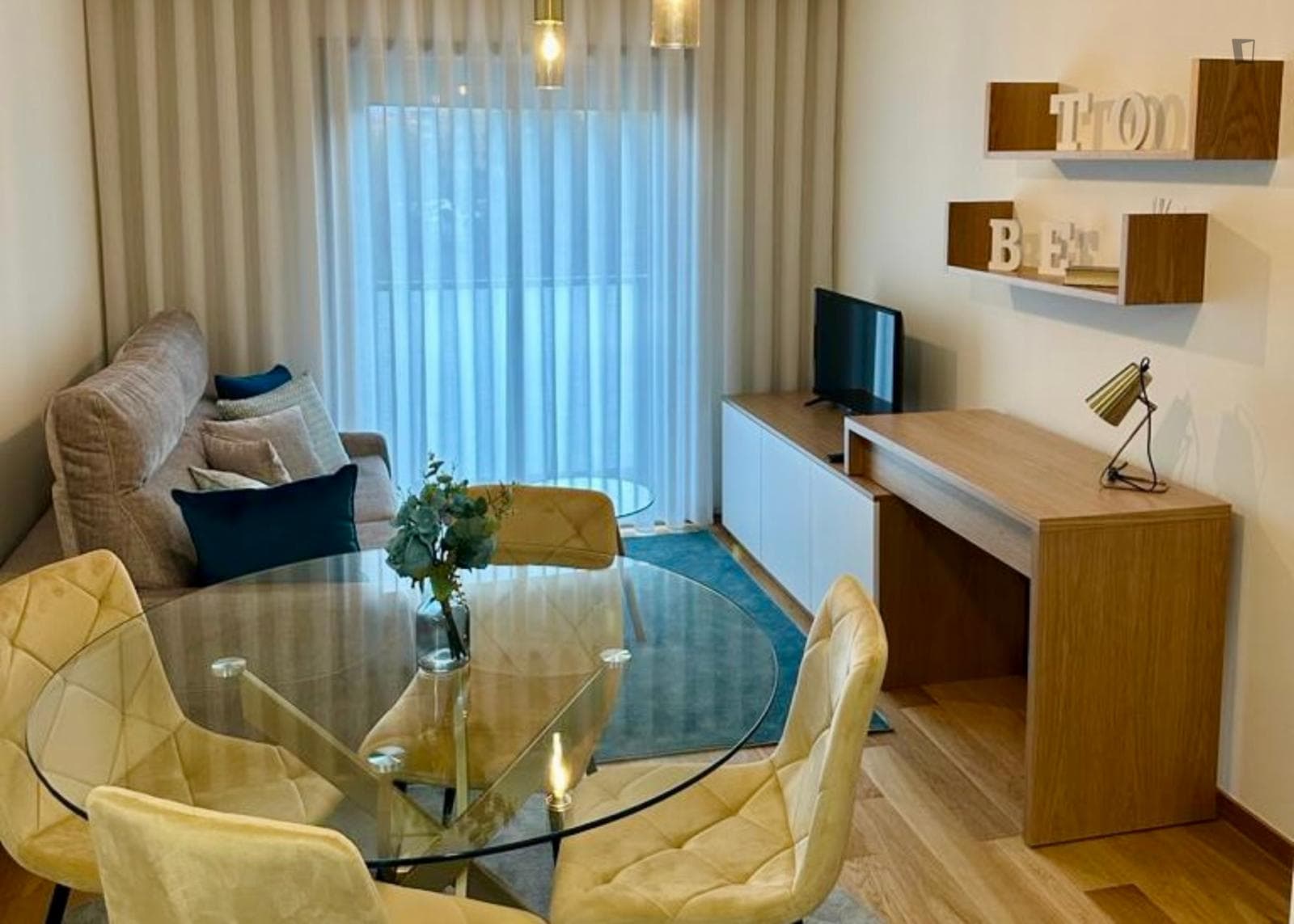 Property photo thumbnail