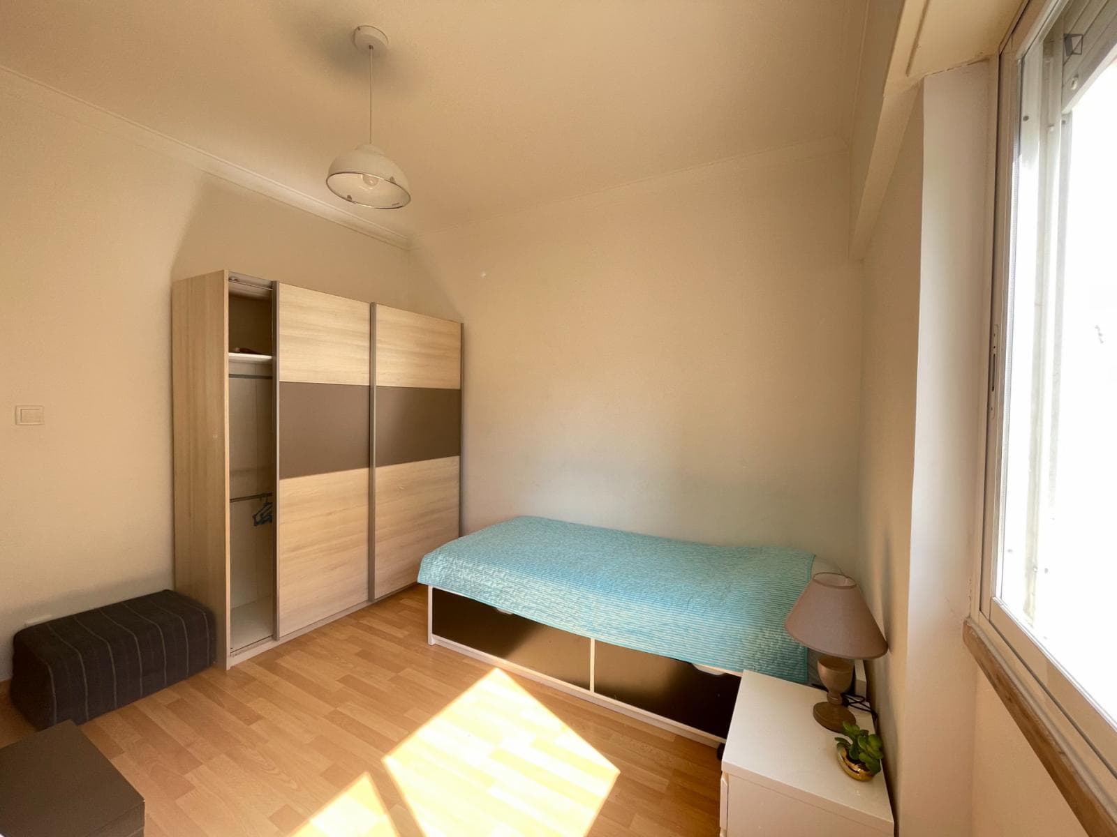 Pleasant single bedroom next to Colombo and Instituto Politécnico de Lisboa photo 1
