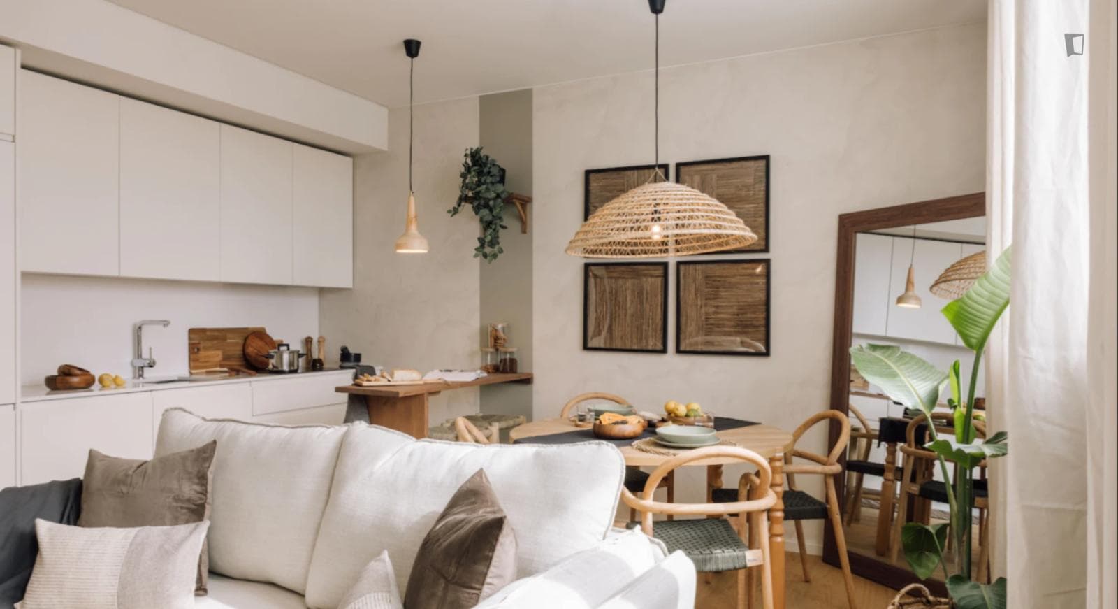 Excellent 1-bedroom flat in trendy Saldanha photo 1