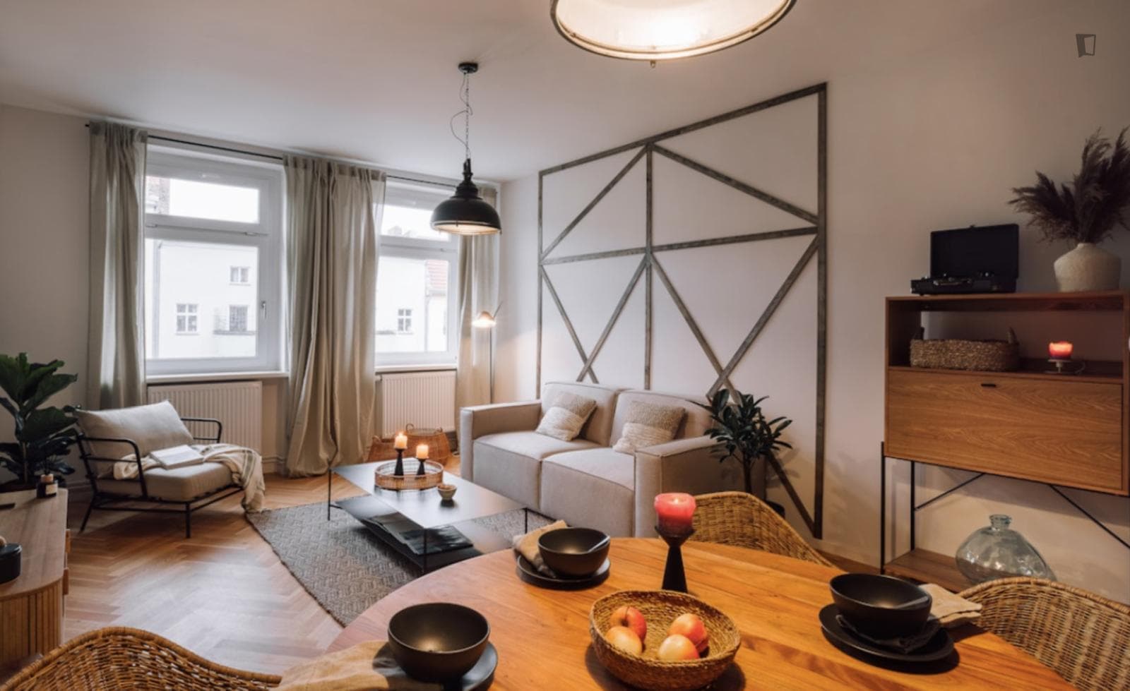 Delightful 1-bedroom apartment in Moabit photo 1
