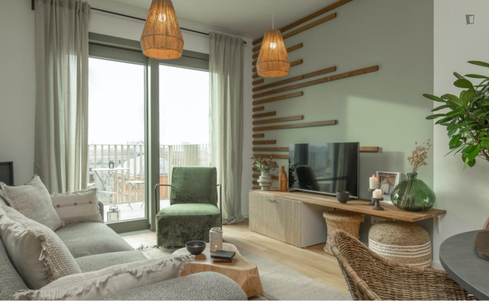 Appealing 1-bedroom apartment in the Friedrichshain neighbourhood photo 1