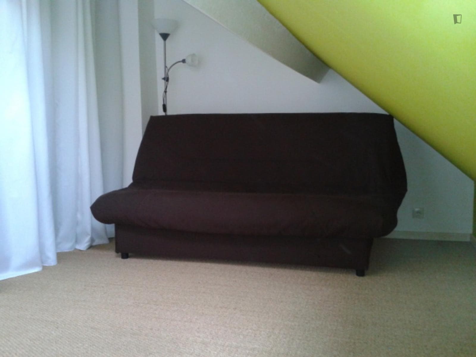 Cosy Double Bedroom 10 minutes away from Lille city centre photo 1