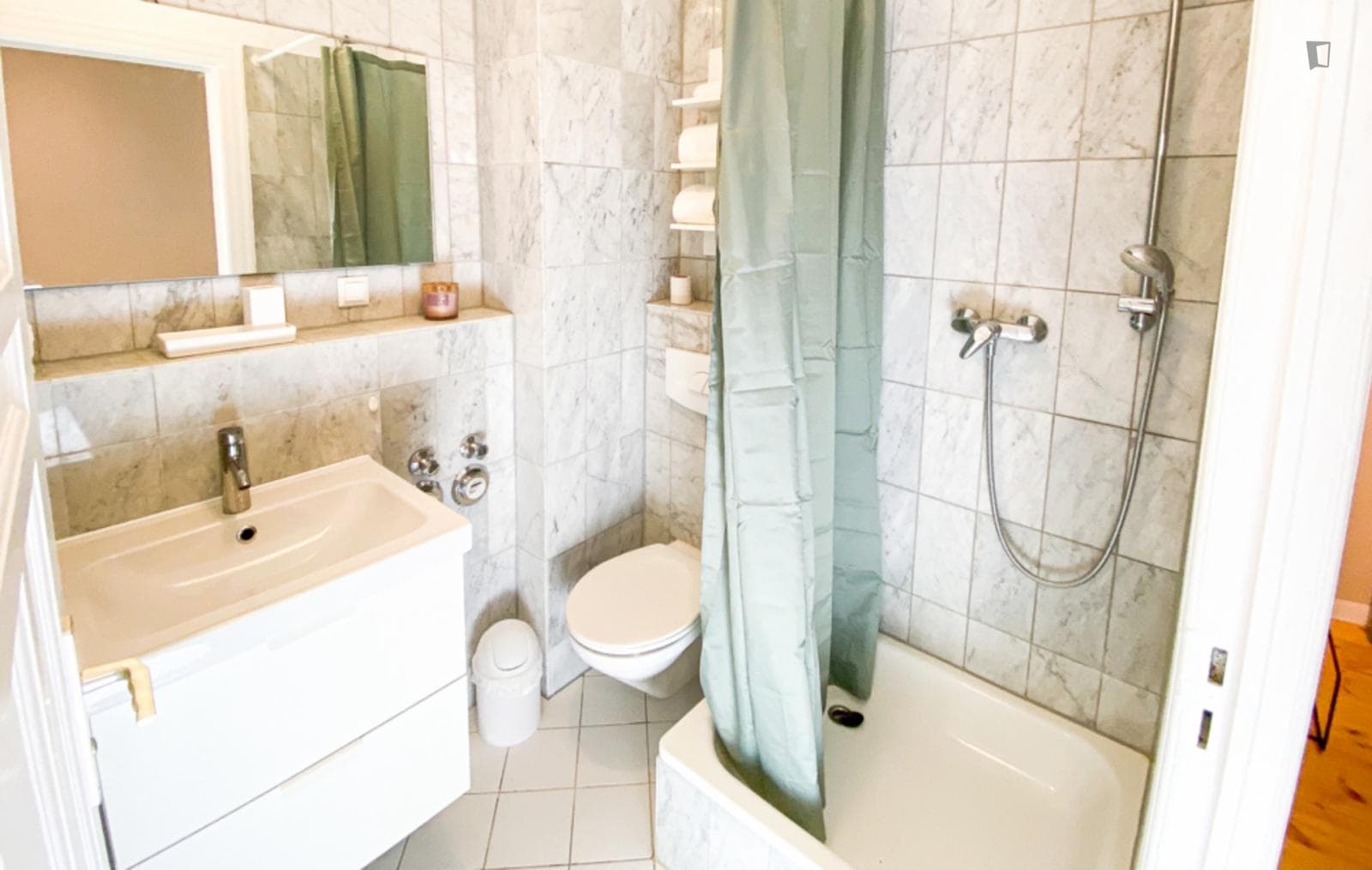 Property photo thumbnail