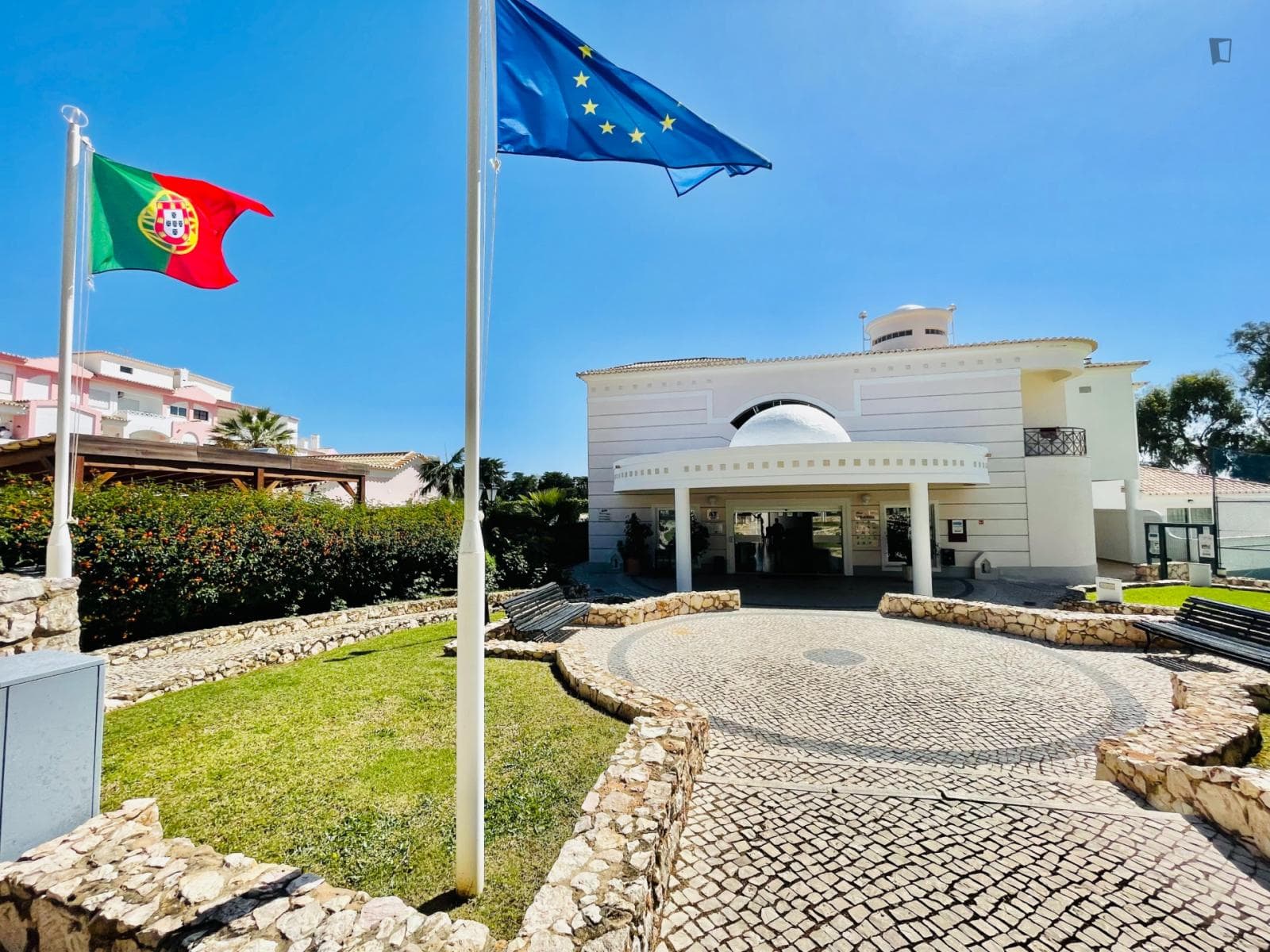 Property photo thumbnail