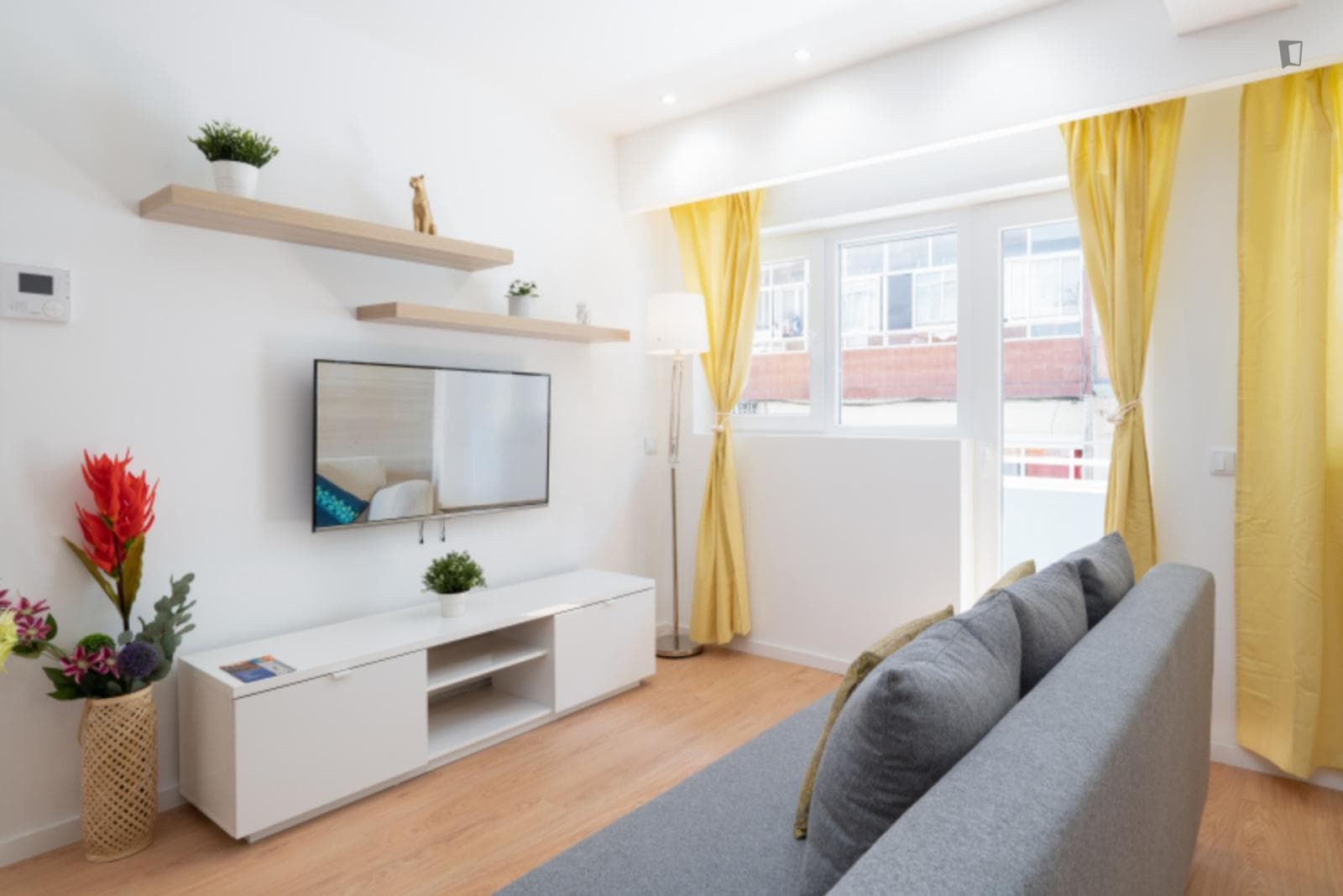 Property photo thumbnail