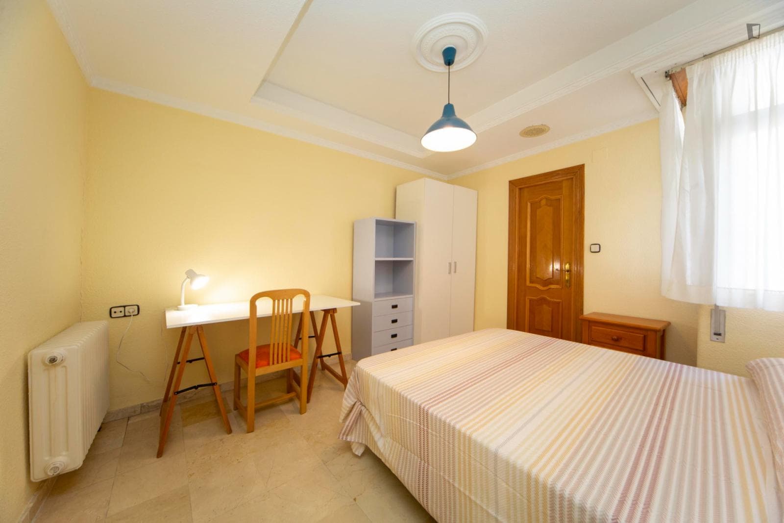 Very double ensuite bedroom near Parque Federico García Lorca photo 1