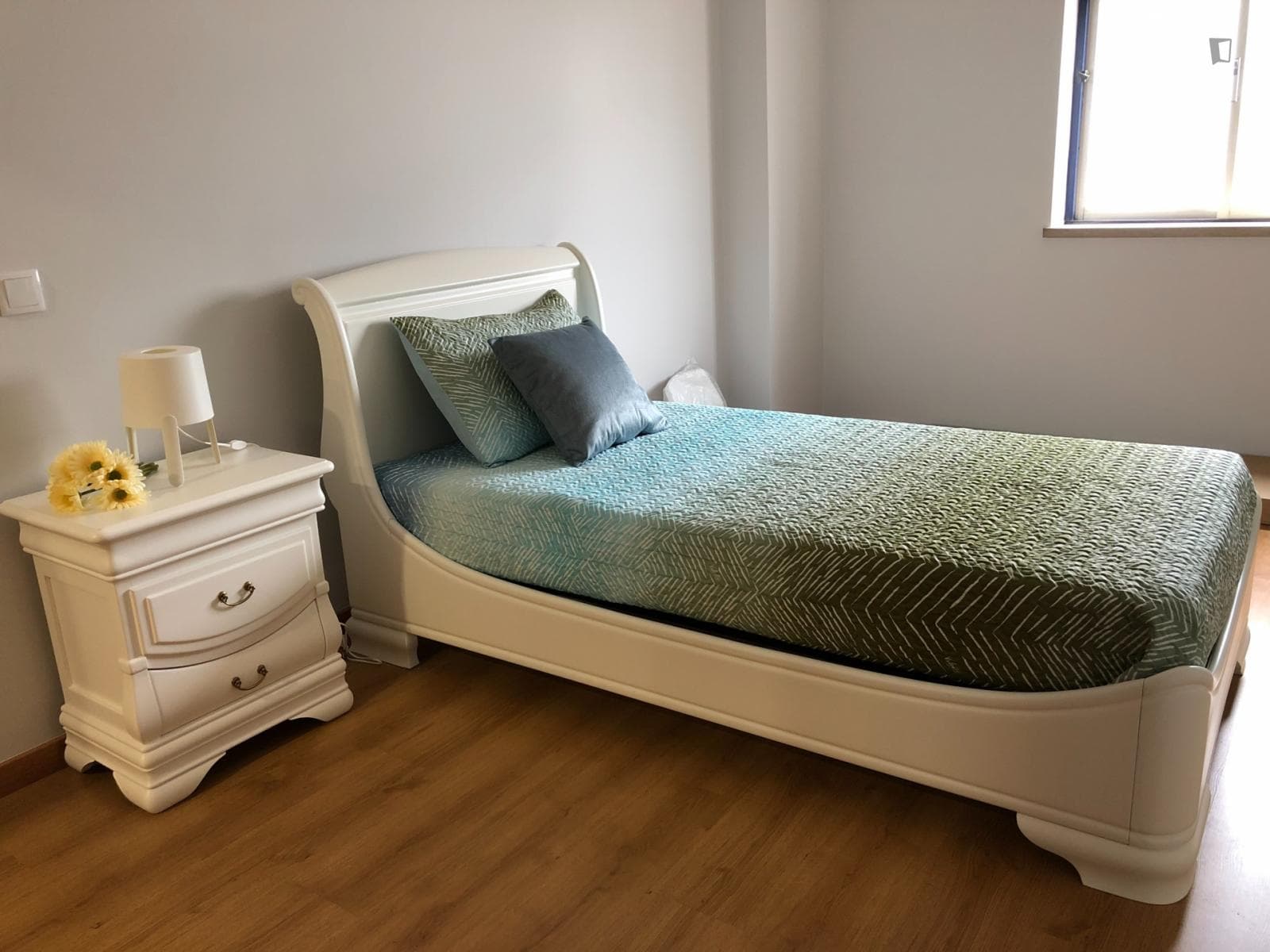 Suite bedroom in Leiria - with WC. photo 1